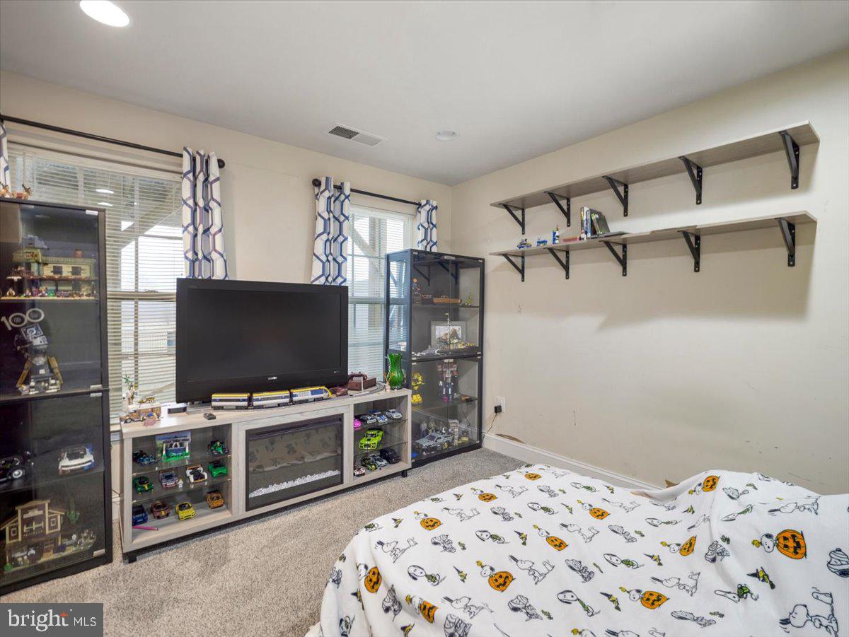 ANTIETAM COMMONS - Residential