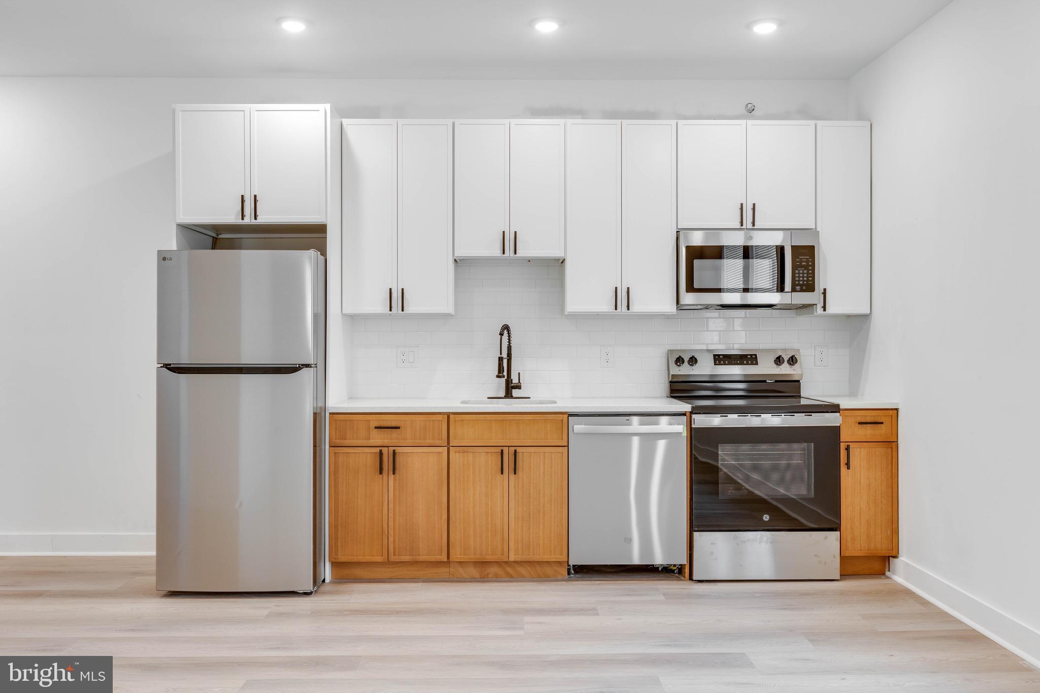 MANTUA - Residential Lease