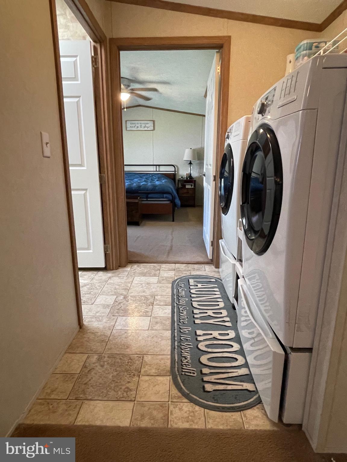 SCHOENECK - Residential