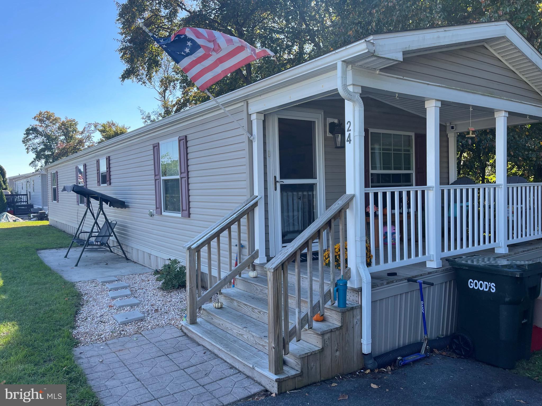 SCHOENECK - Residential