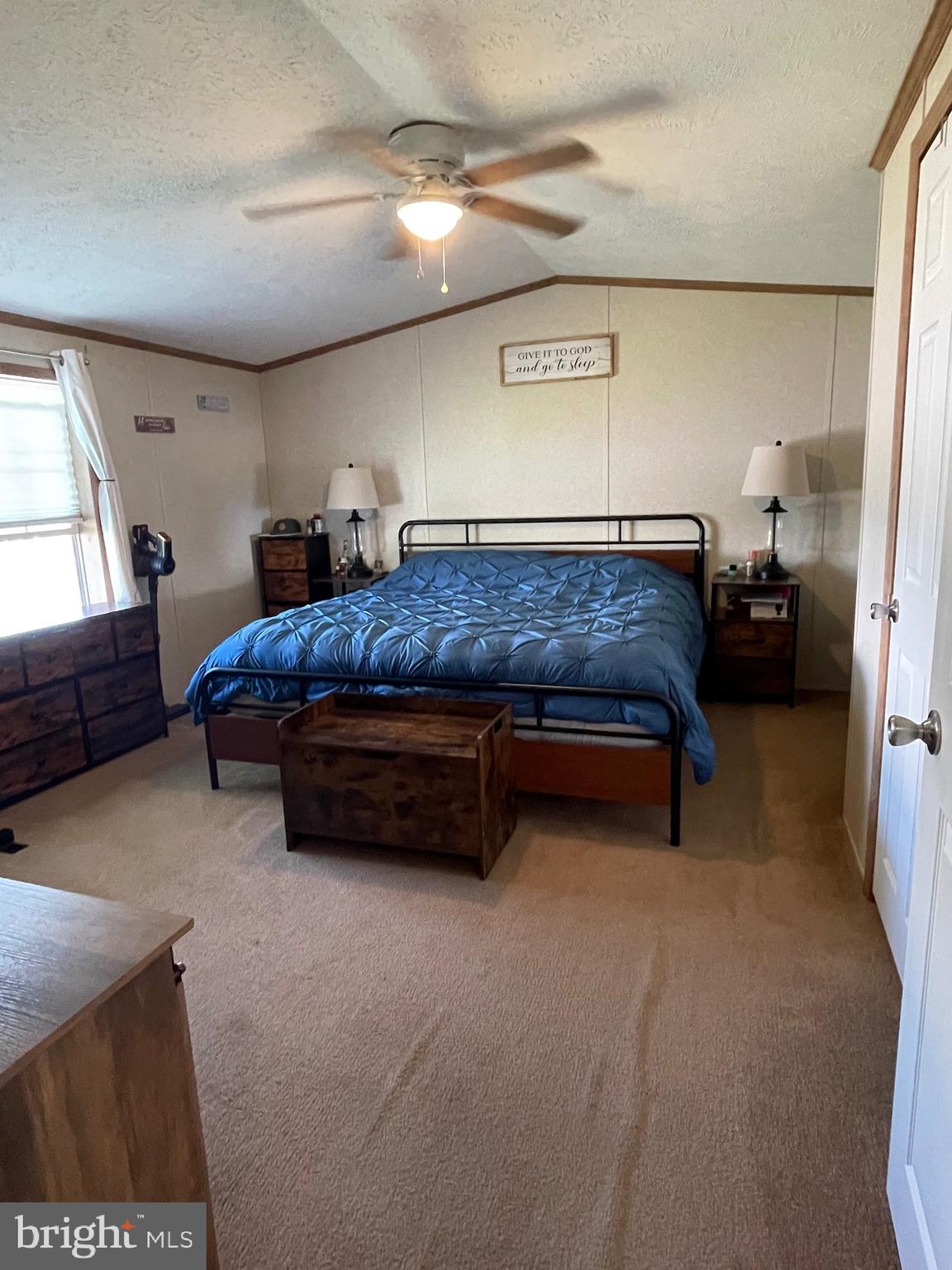 SCHOENECK - Residential