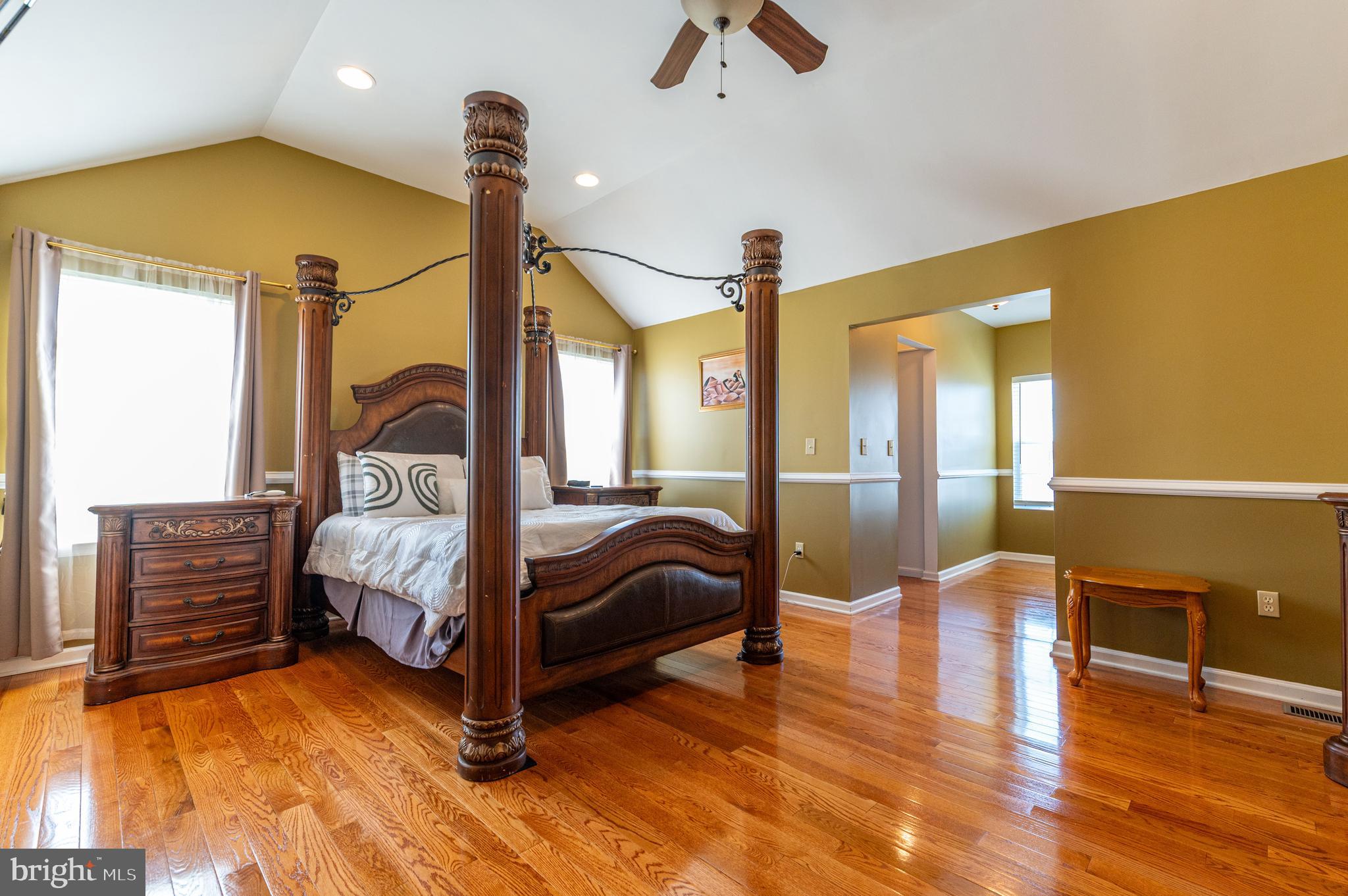 LAFAYETTE MEADOWS - Residential