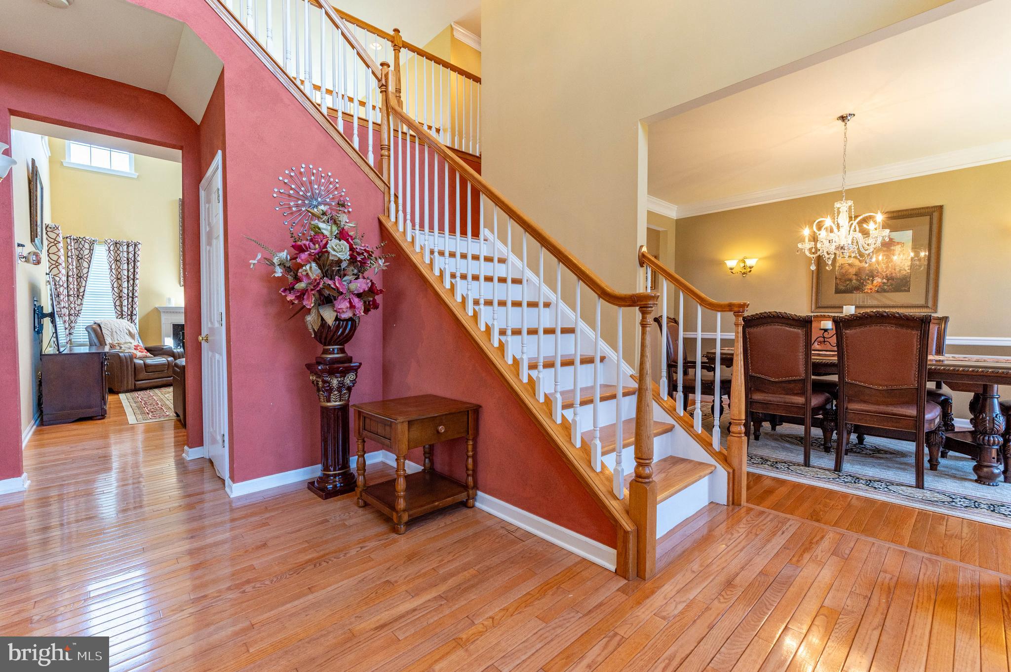 LAFAYETTE MEADOWS - Residential