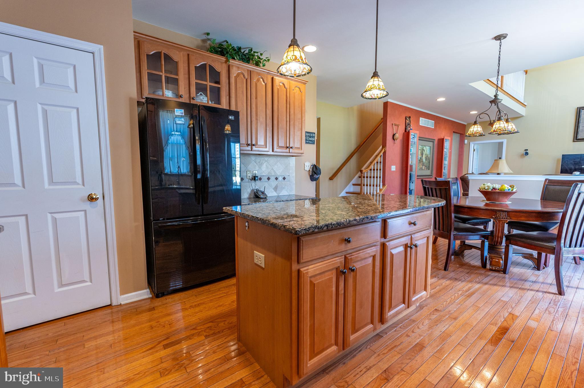 LAFAYETTE MEADOWS - Residential