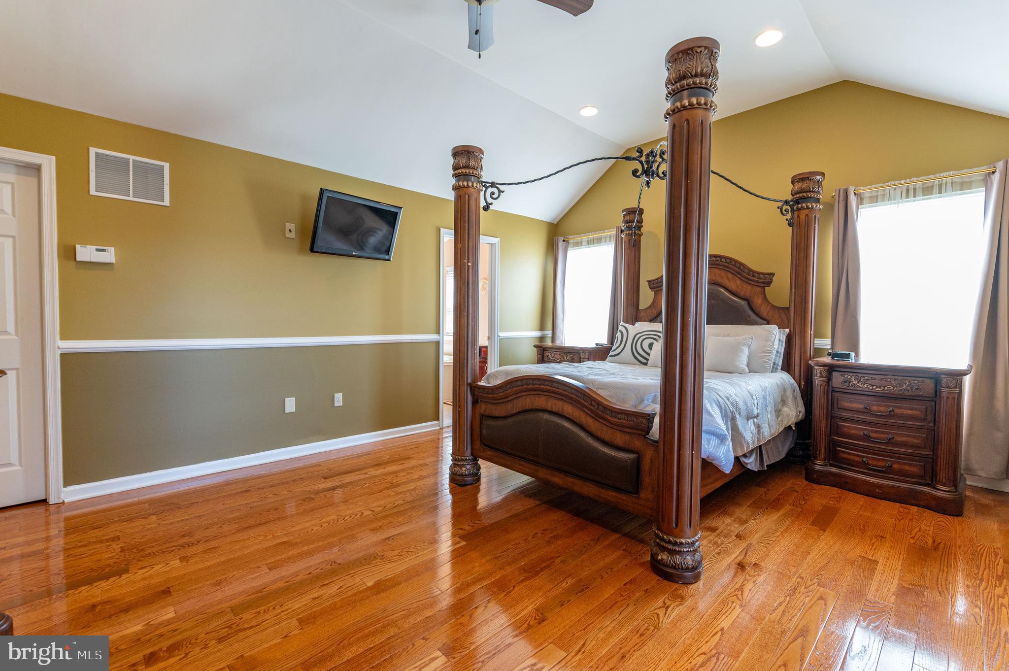 LAFAYETTE MEADOWS - Residential