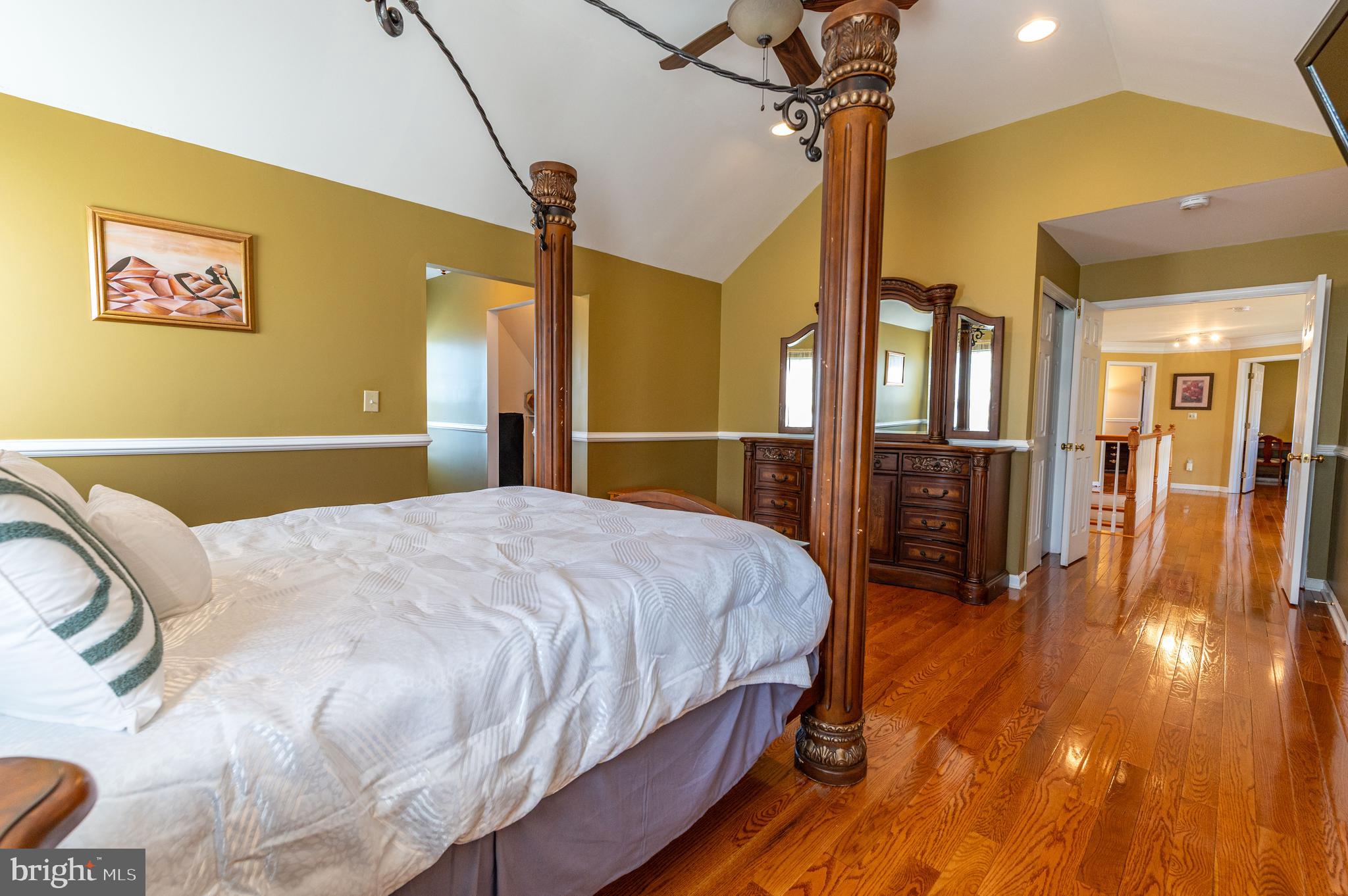 LAFAYETTE MEADOWS - Residential