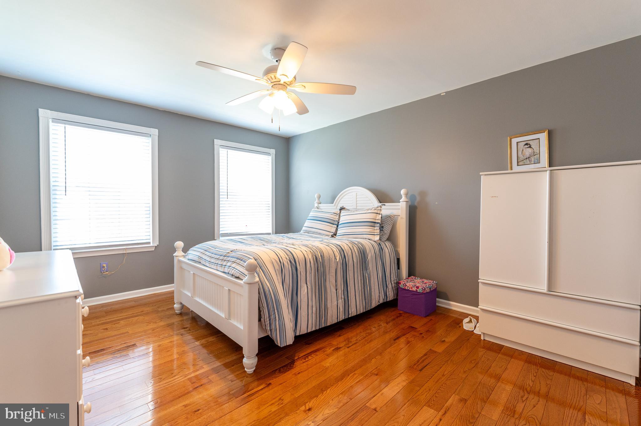 LAFAYETTE MEADOWS - Residential