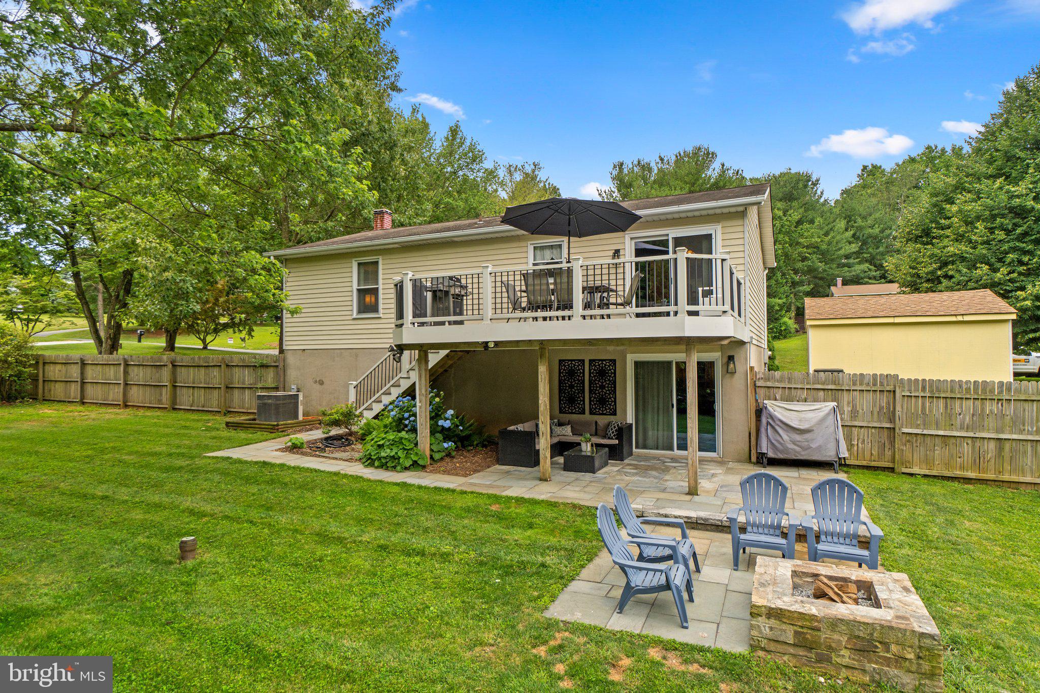 WINFIELD HEIGHTS - Residential