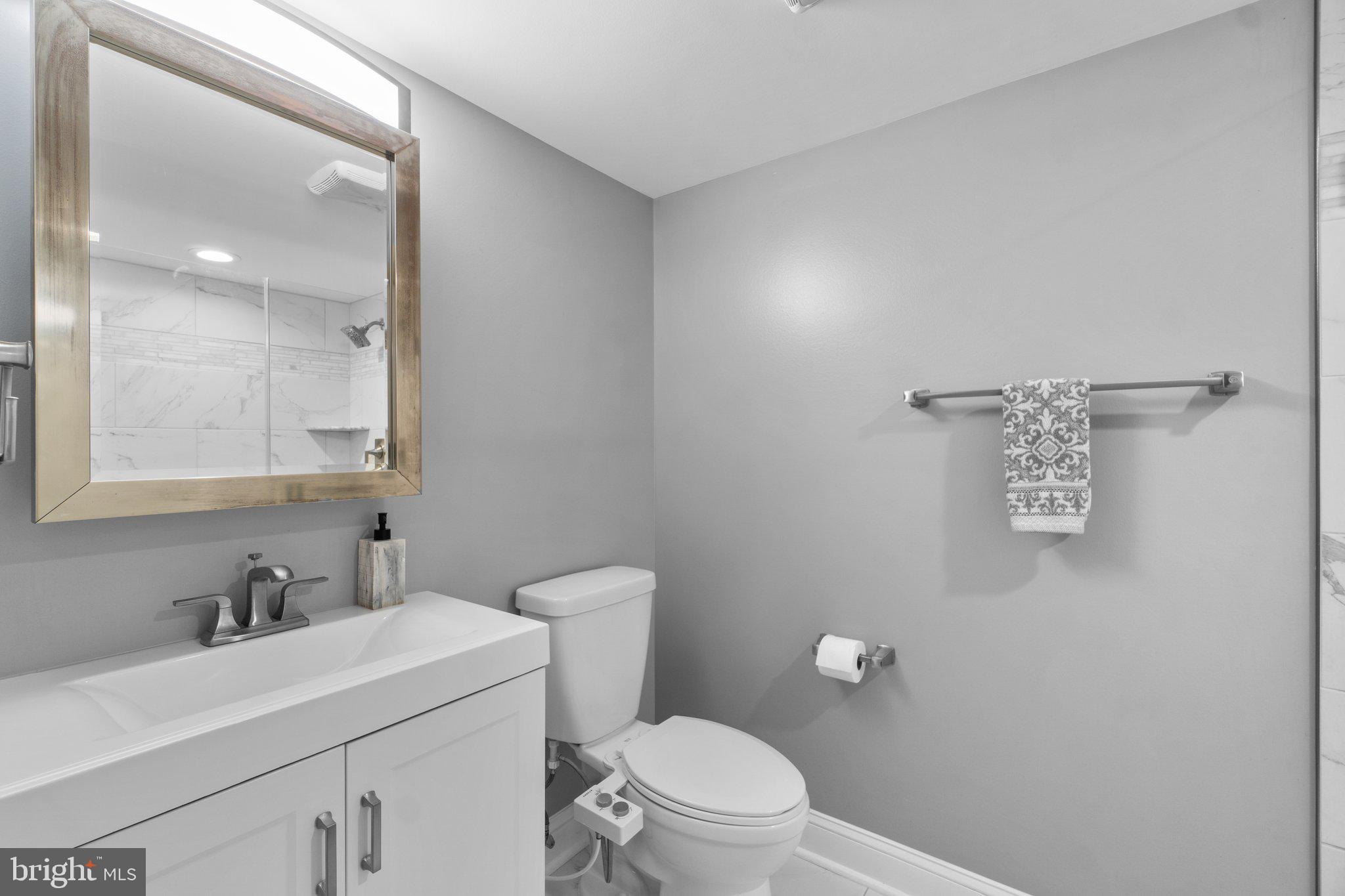 WINFIELD HEIGHTS - Residential