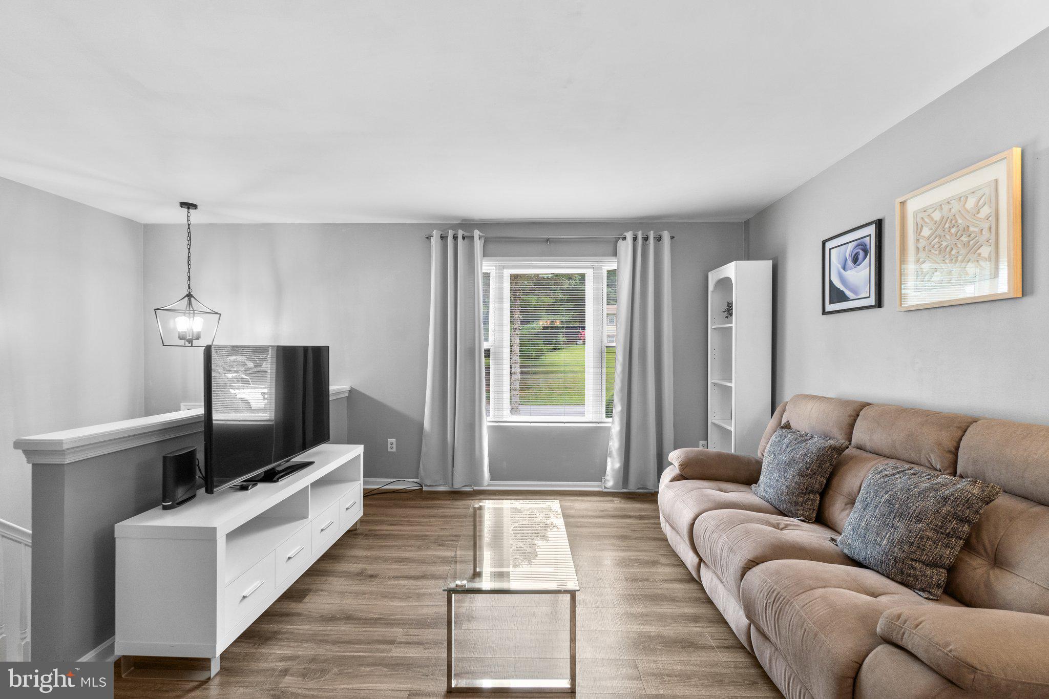 WINFIELD HEIGHTS - Residential