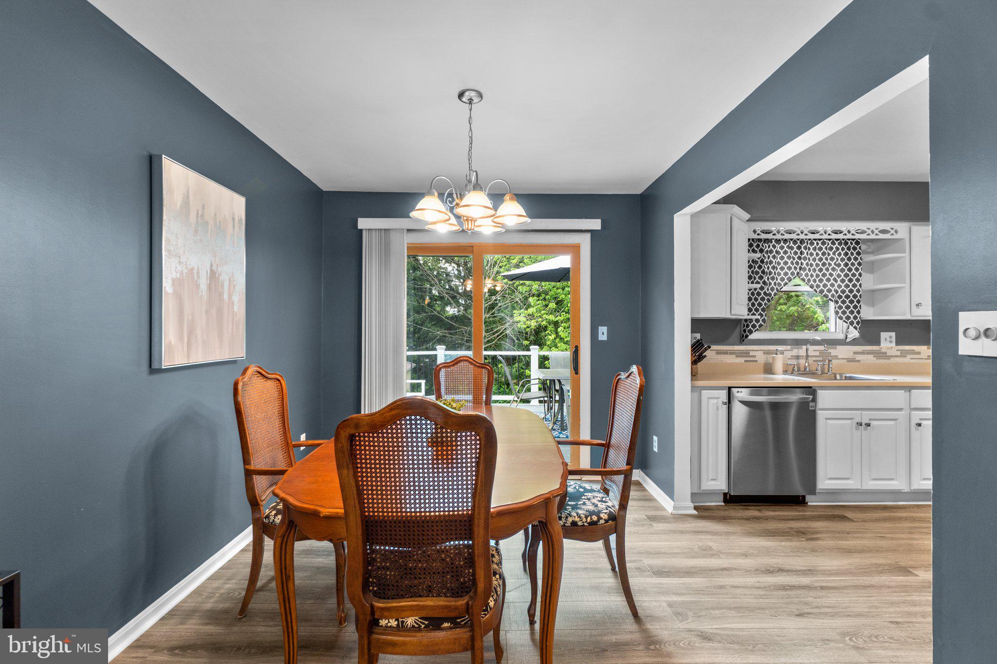 WINFIELD HEIGHTS - Residential