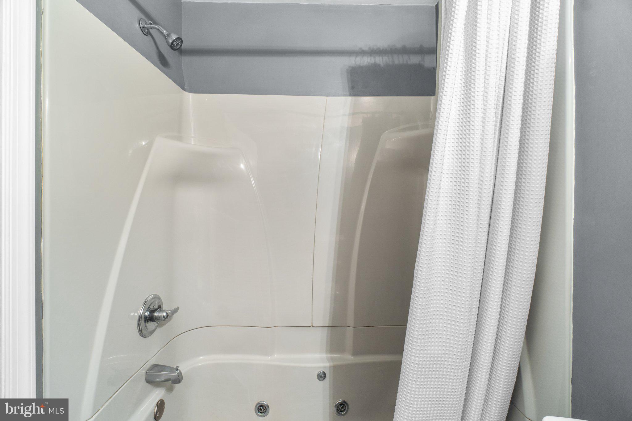 WINFIELD HEIGHTS - Residential