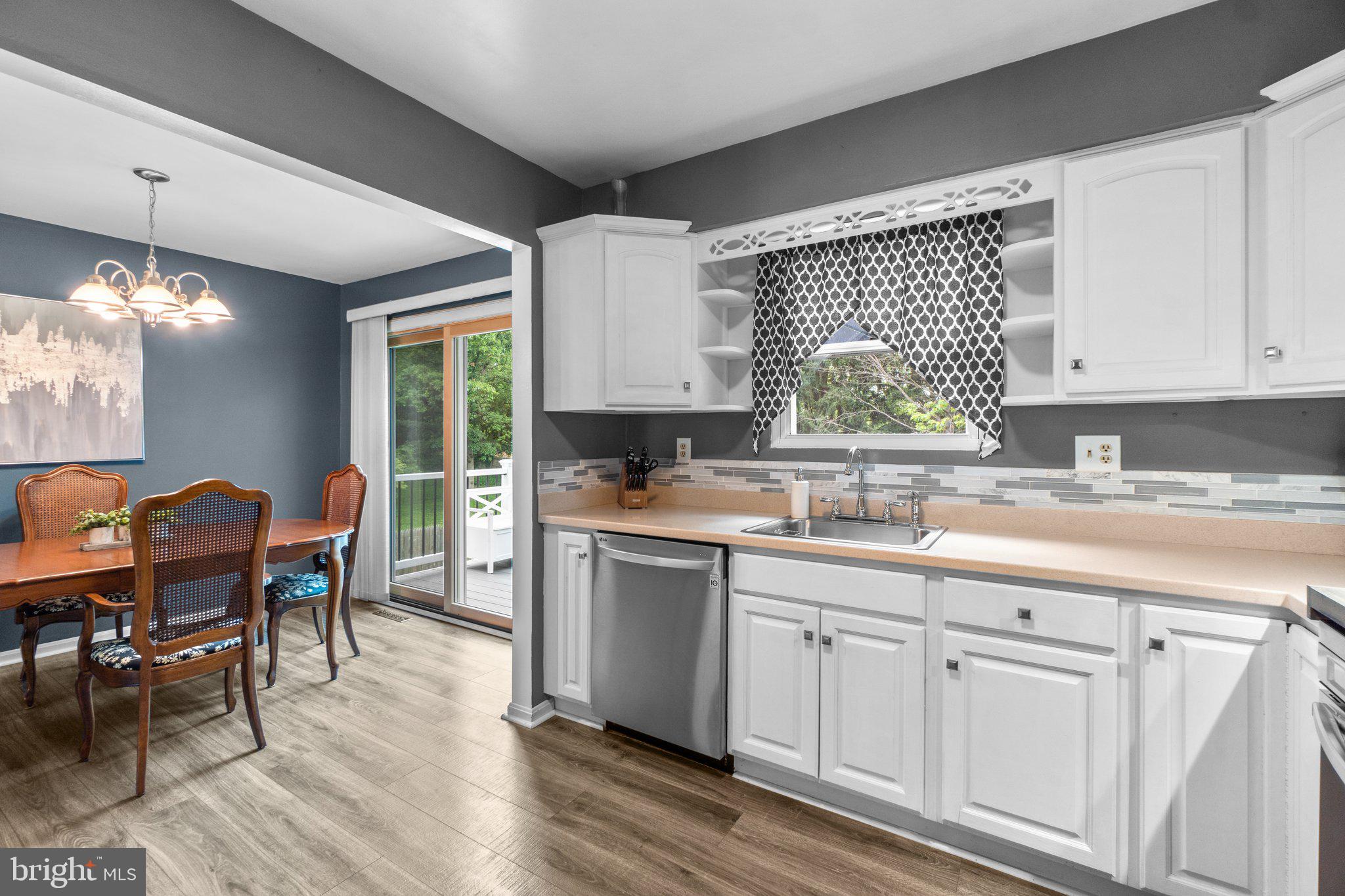 WINFIELD HEIGHTS - Residential