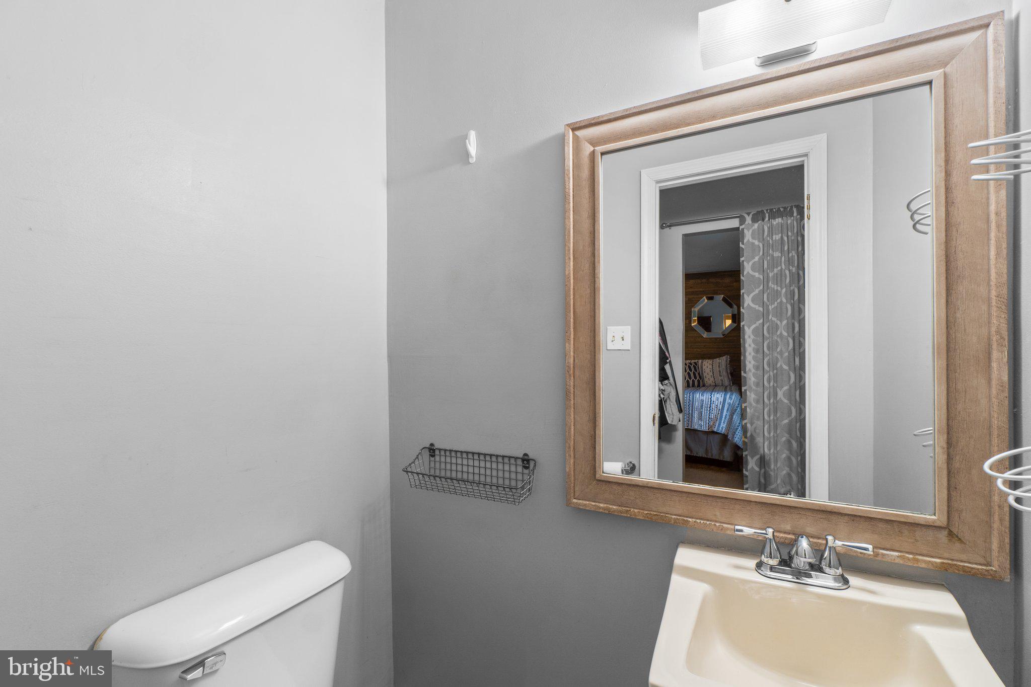 WINFIELD HEIGHTS - Residential