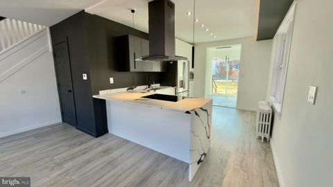 Townhouse For Sale - 24 Marshall Avenue<br/> READING, PA 19606