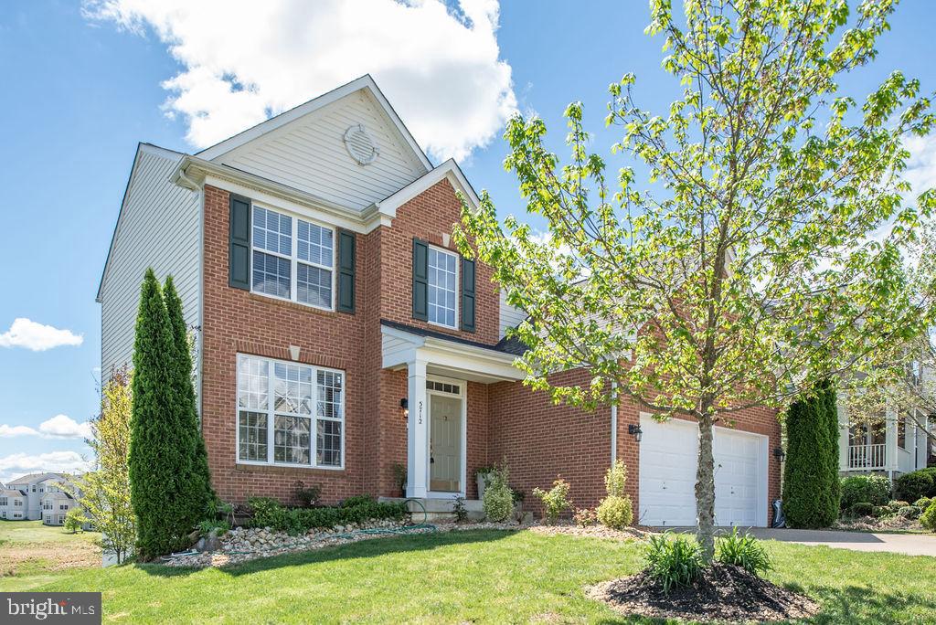 LEE'S PARKE - Residential