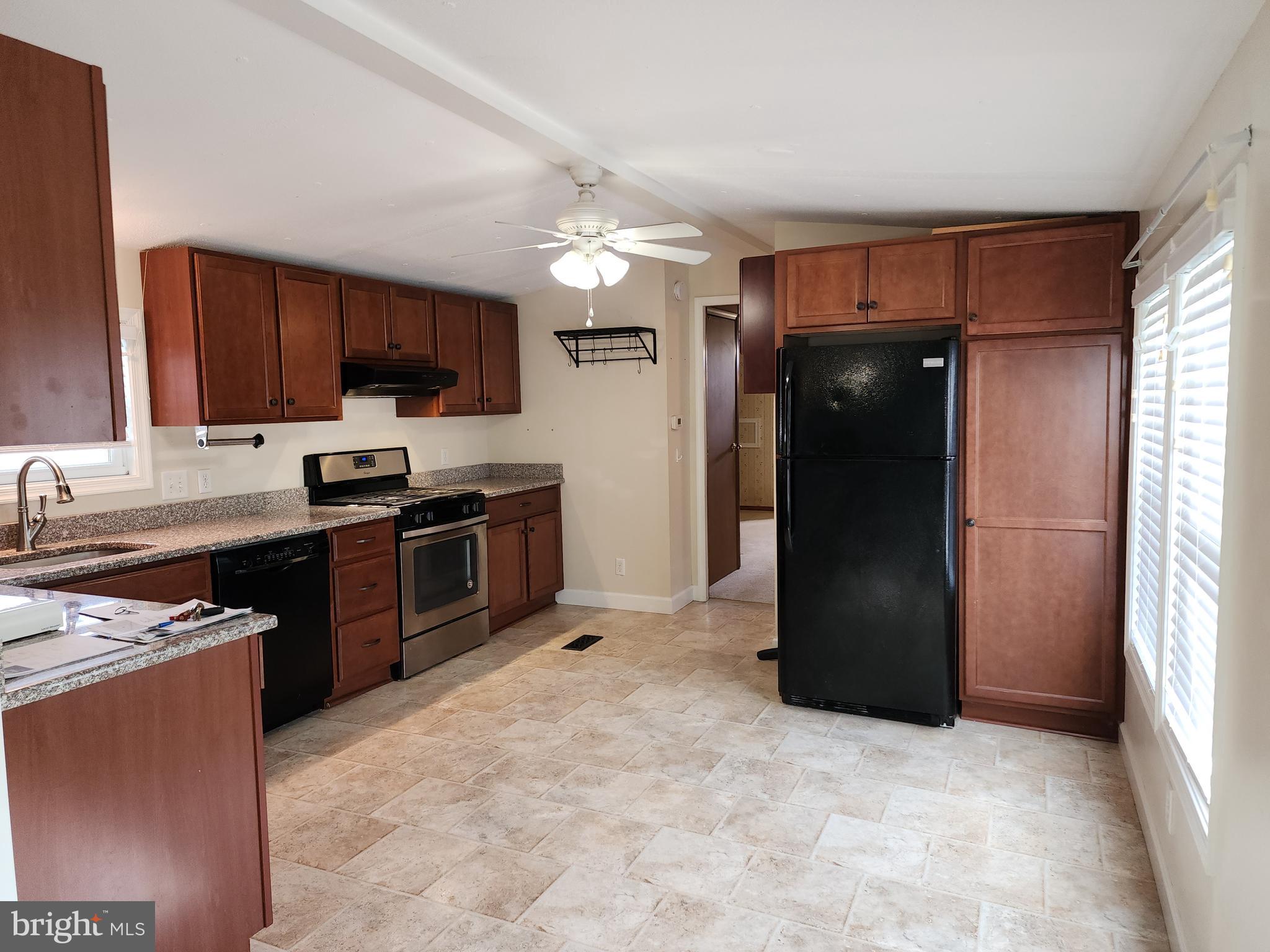 RIDGEWOOD MANOR MHP - Residential