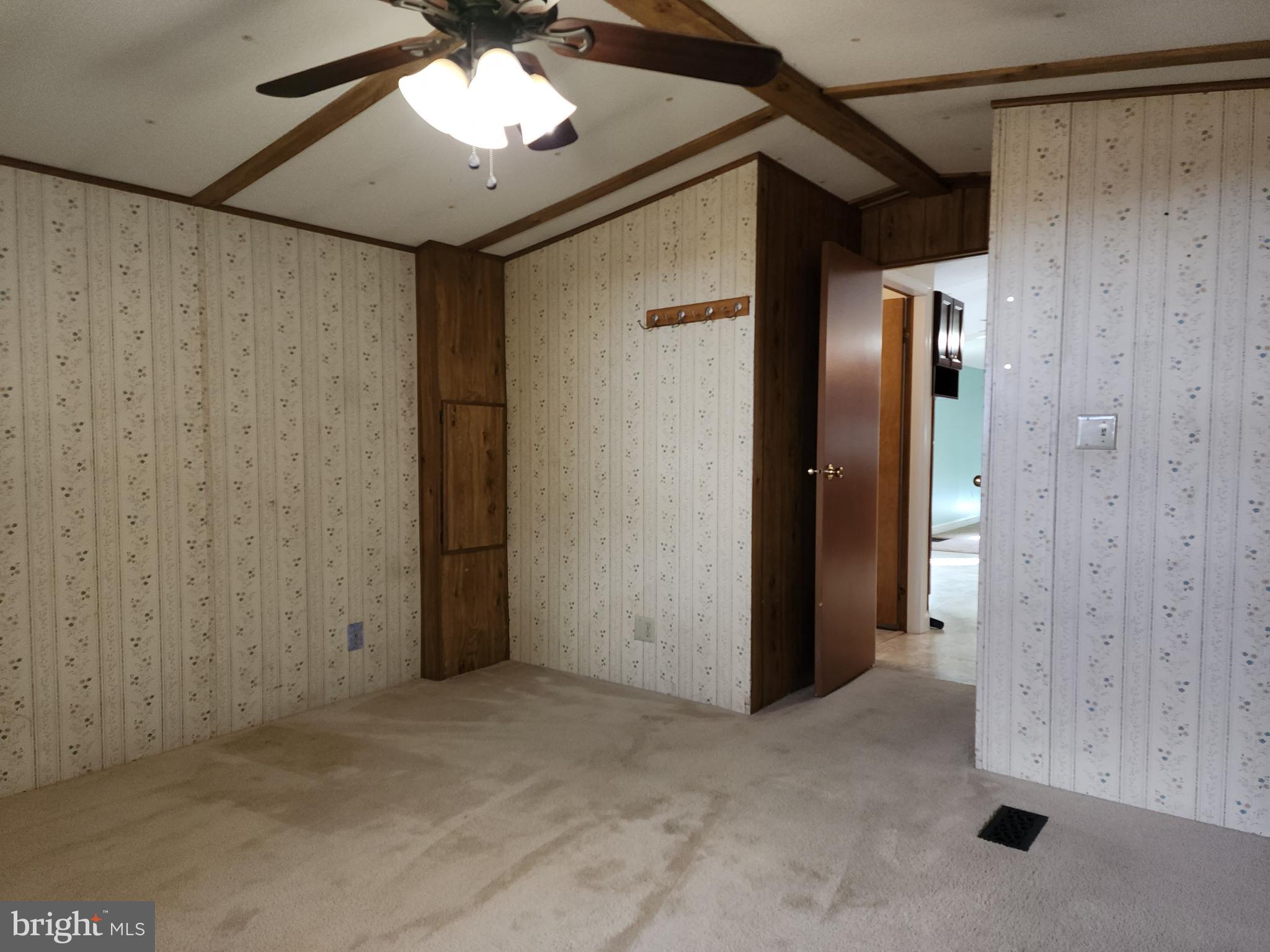 RIDGEWOOD MANOR MHP - Residential