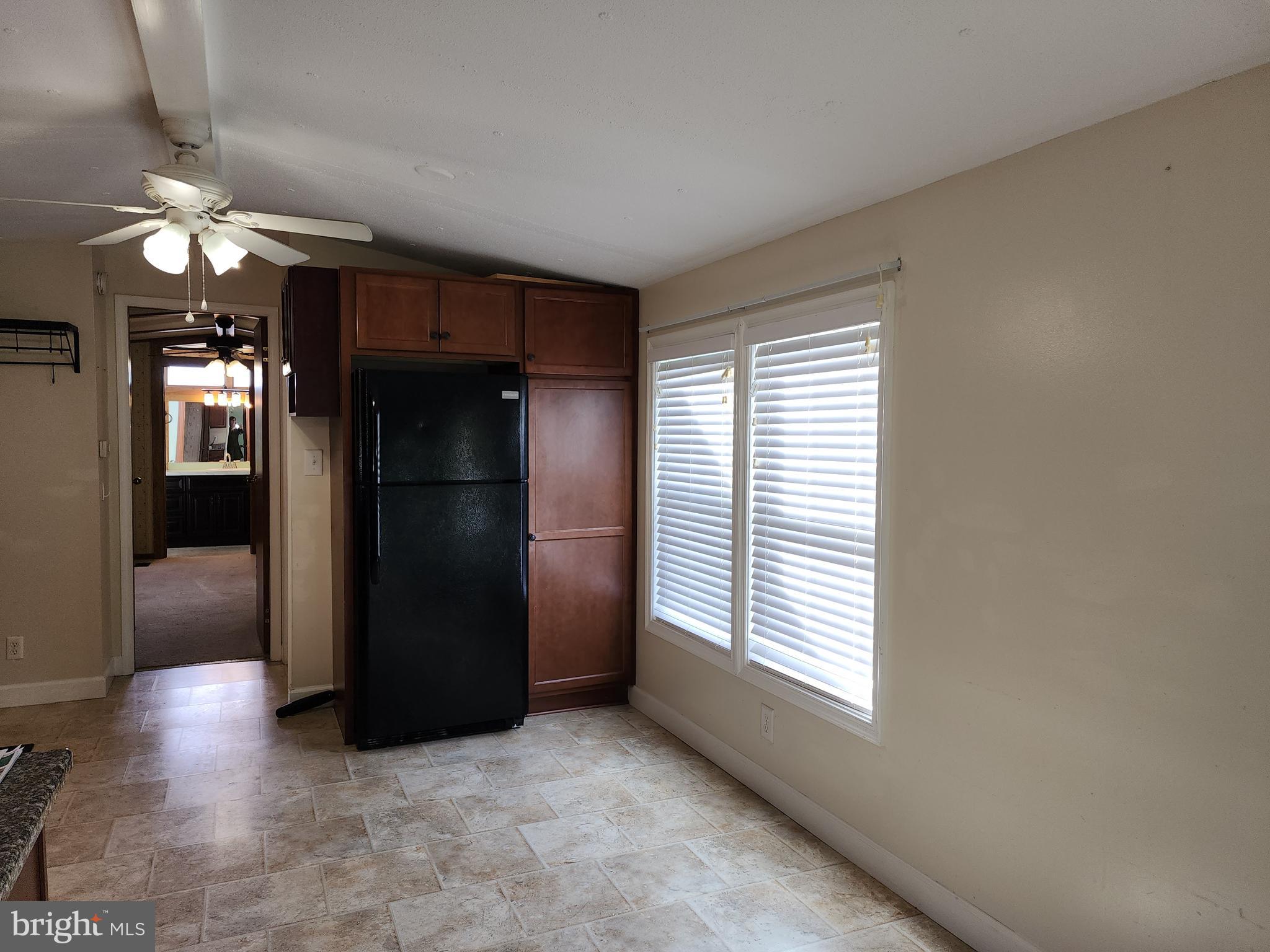 RIDGEWOOD MANOR MHP - Residential