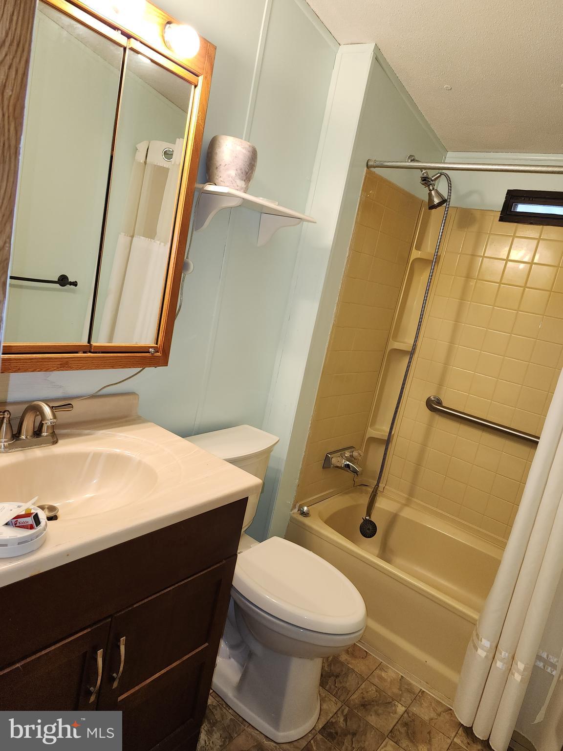 RIDGEWOOD MANOR MHP - Residential