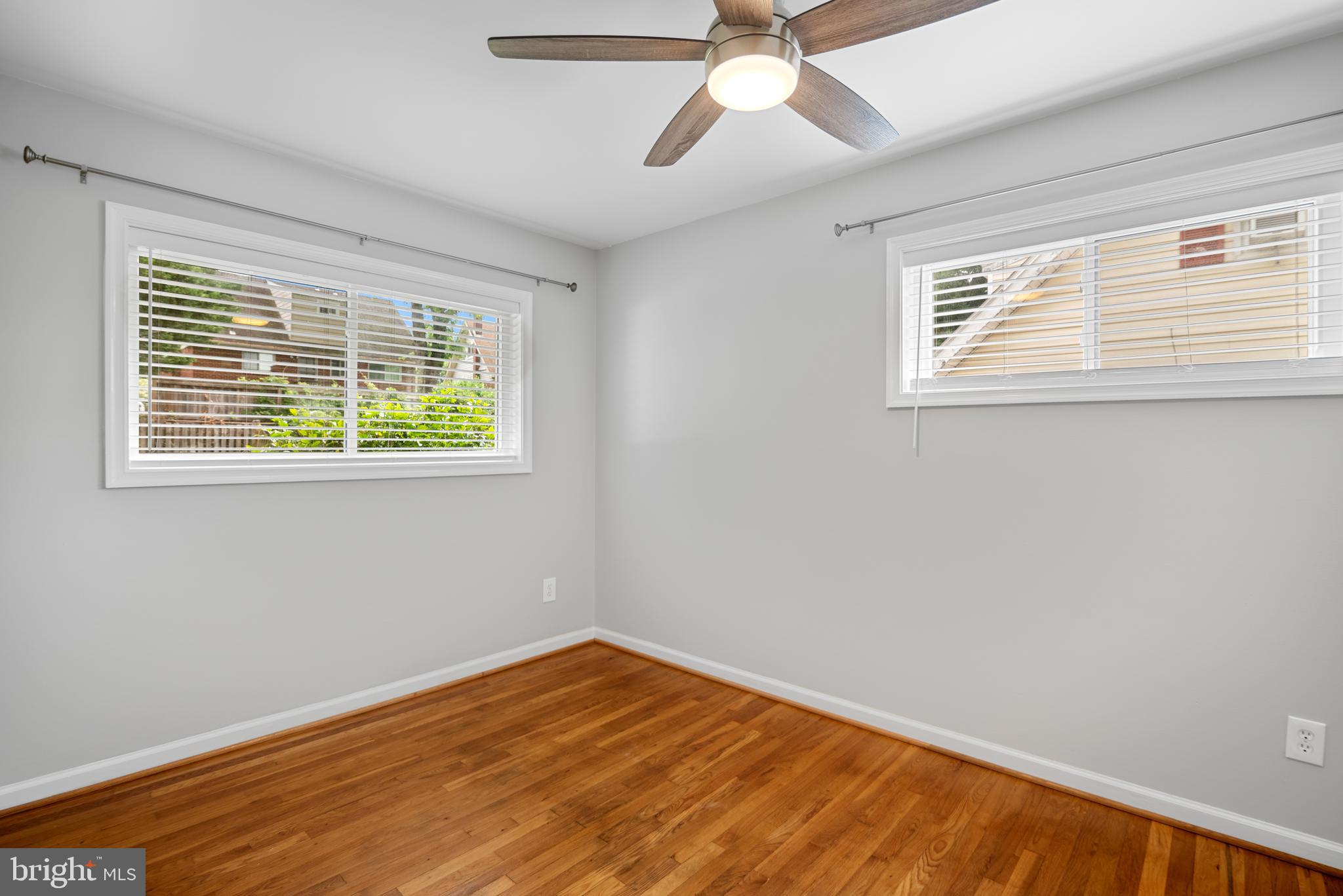 DALECREST - Residential Lease