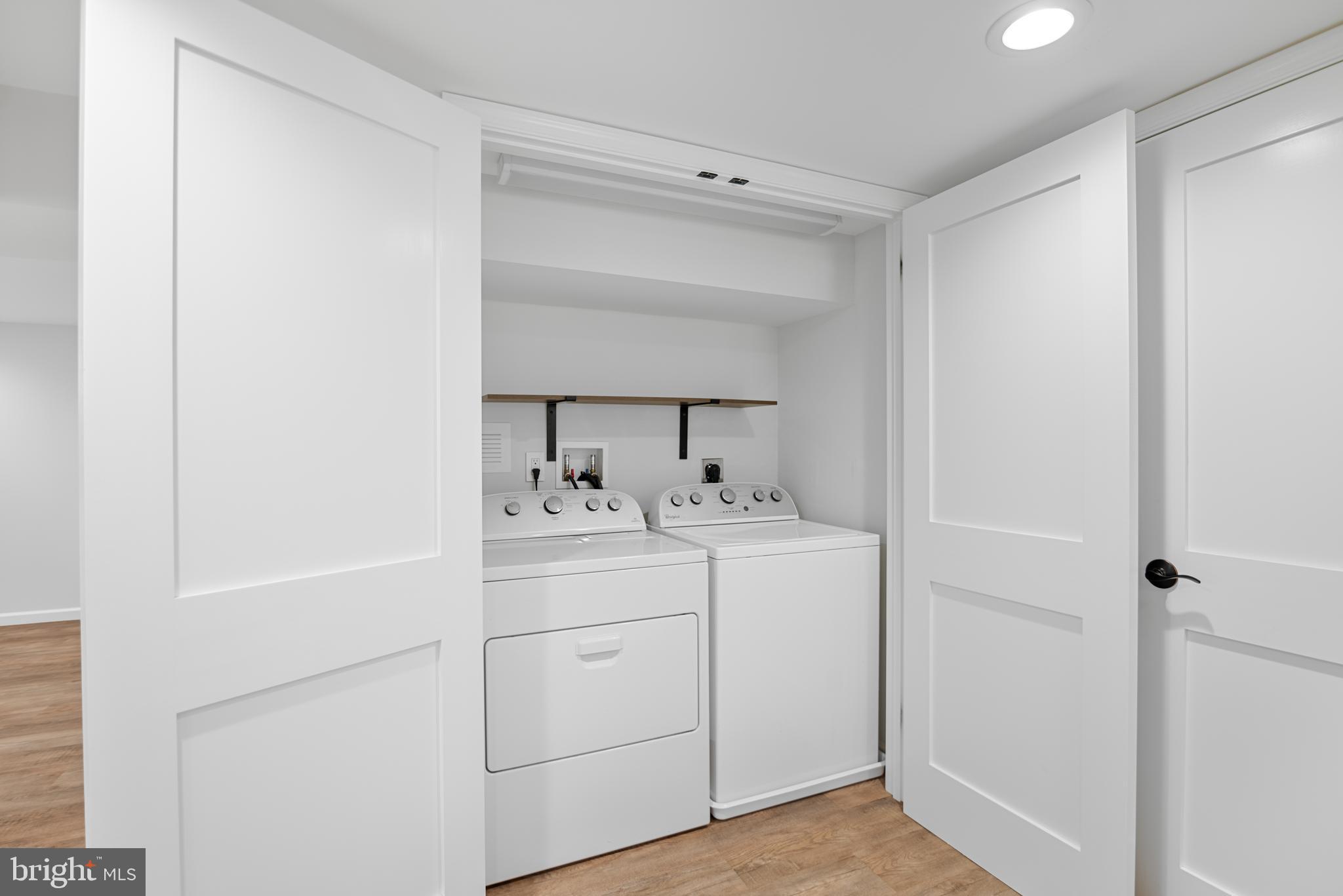 DALECREST - Residential Lease