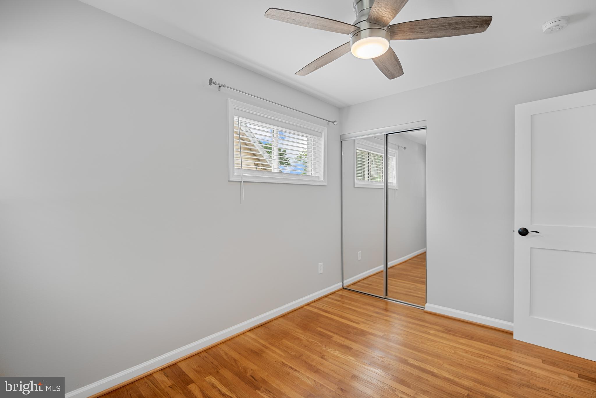 DALECREST - Residential Lease