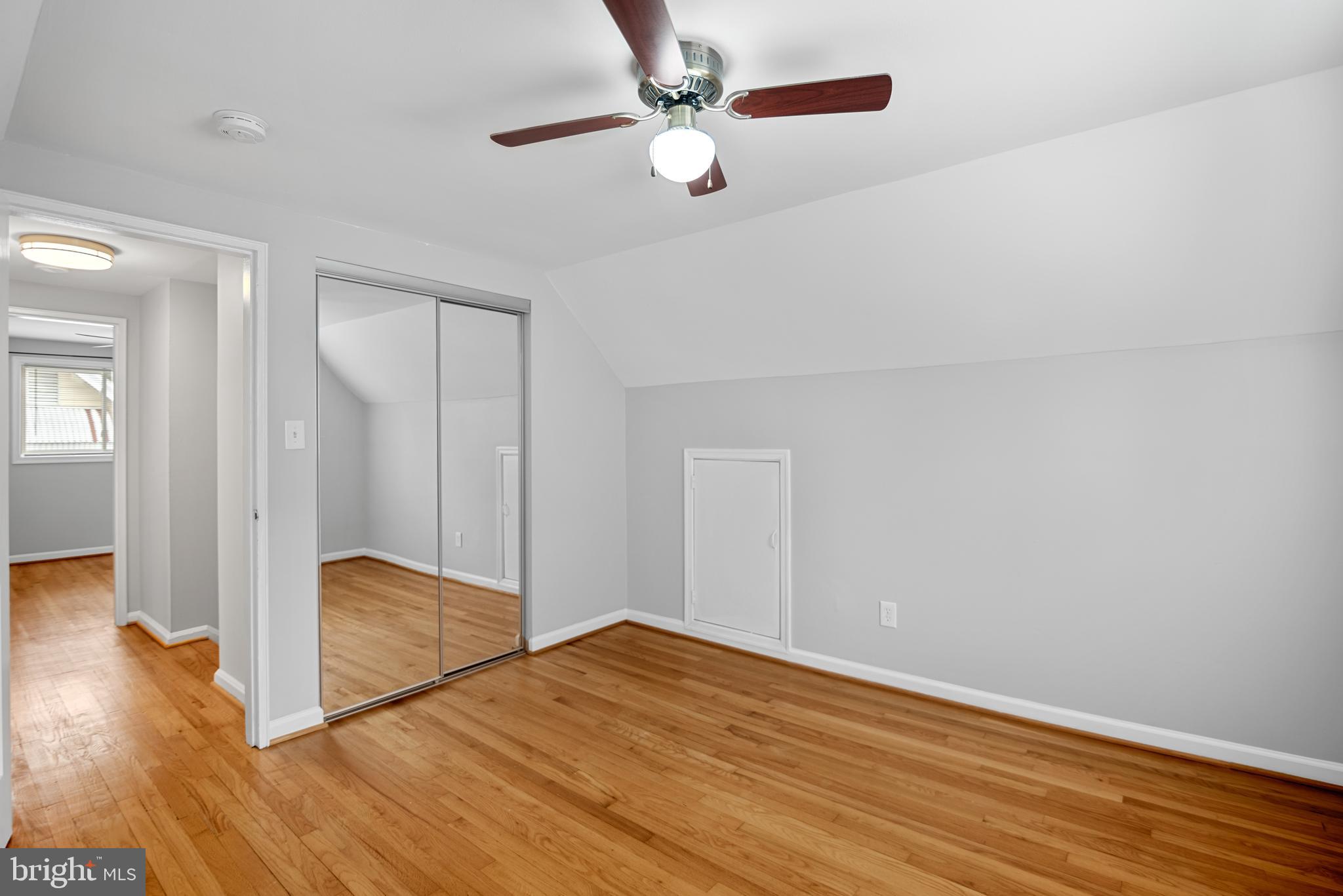 DALECREST - Residential Lease