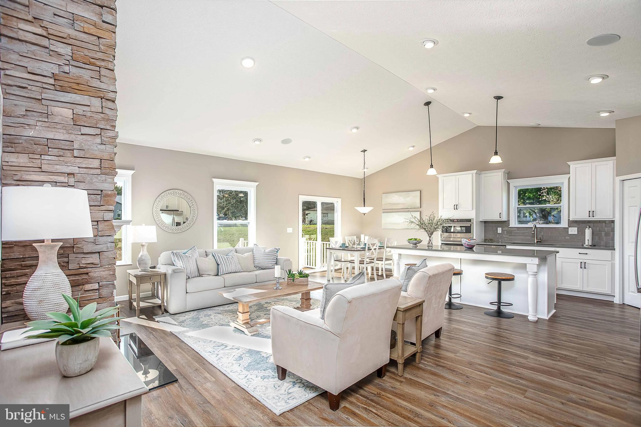 STONEY RIDGE - Residential