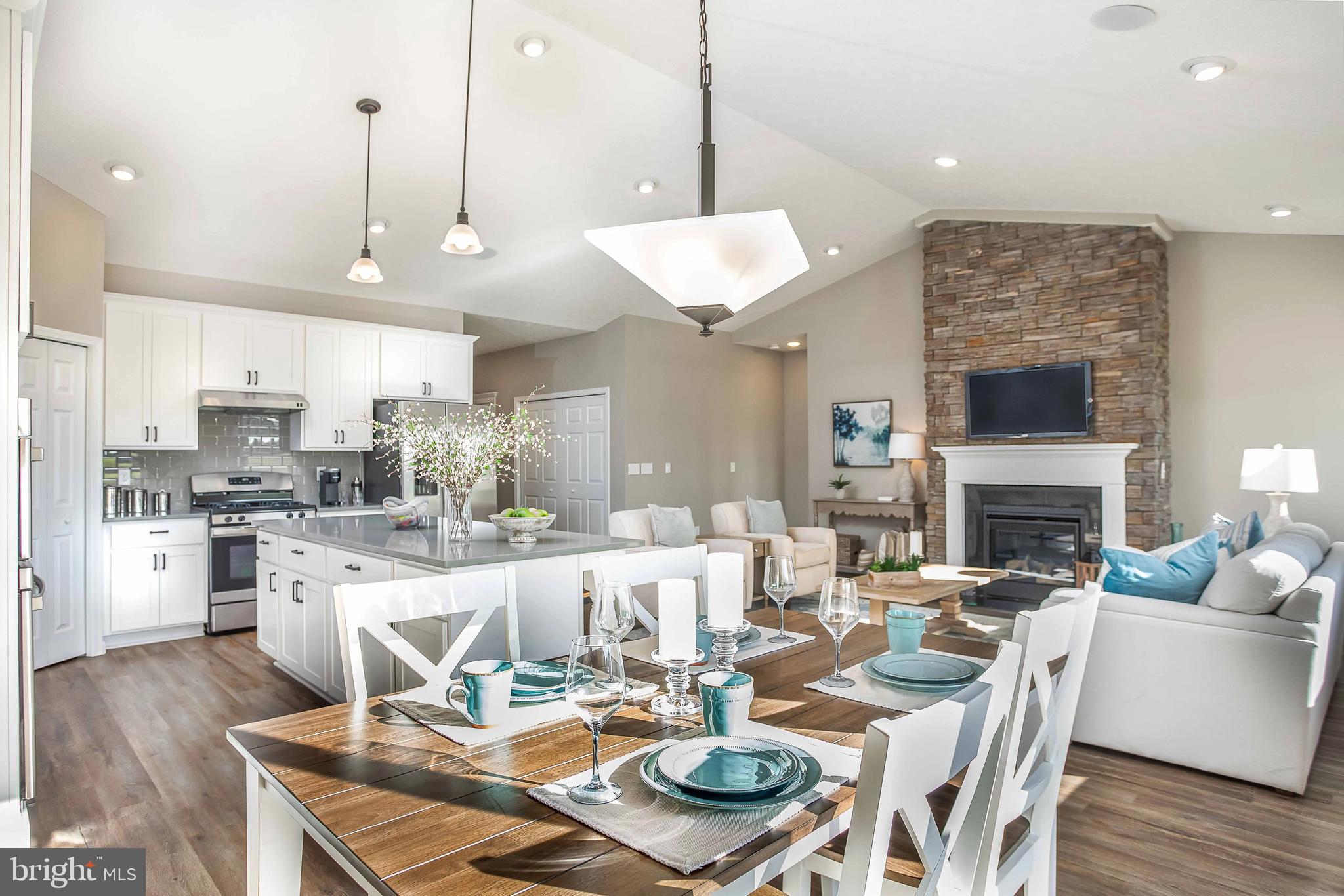 STONEY RIDGE - Residential