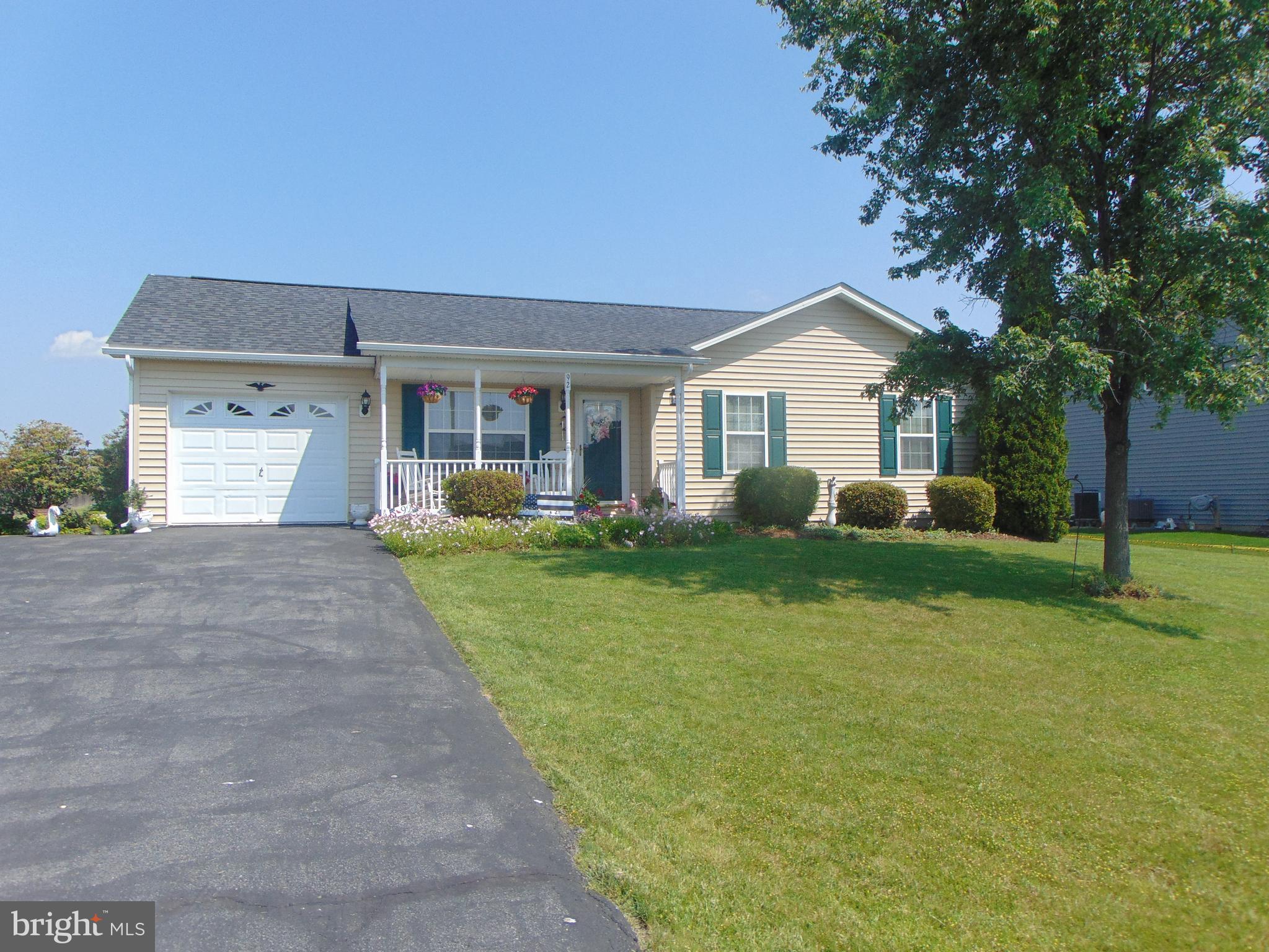 92 BEAUMONT AVENUE