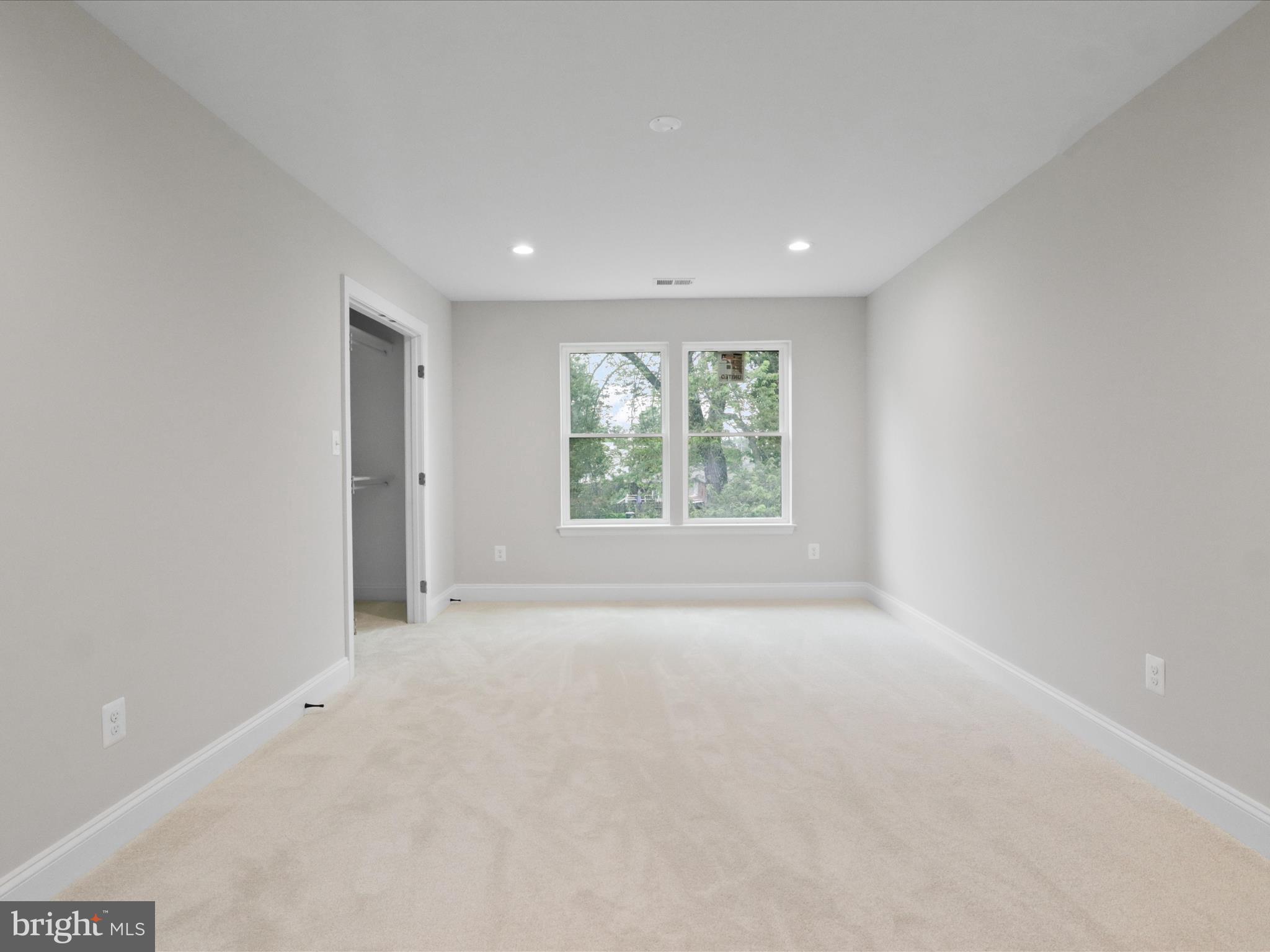 ALEXANDRA ESTATES - Residential