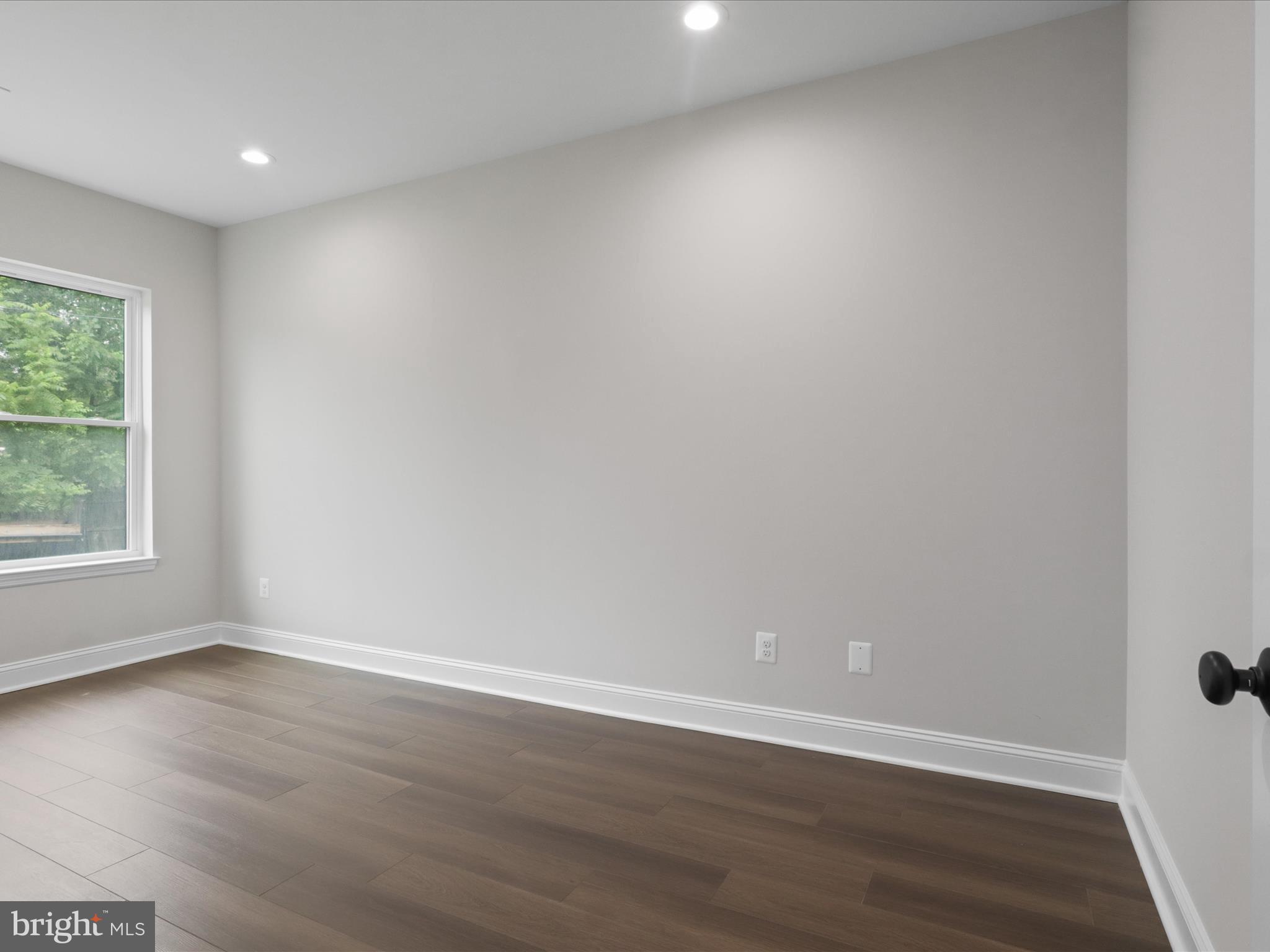 ALEXANDRA ESTATES - Residential