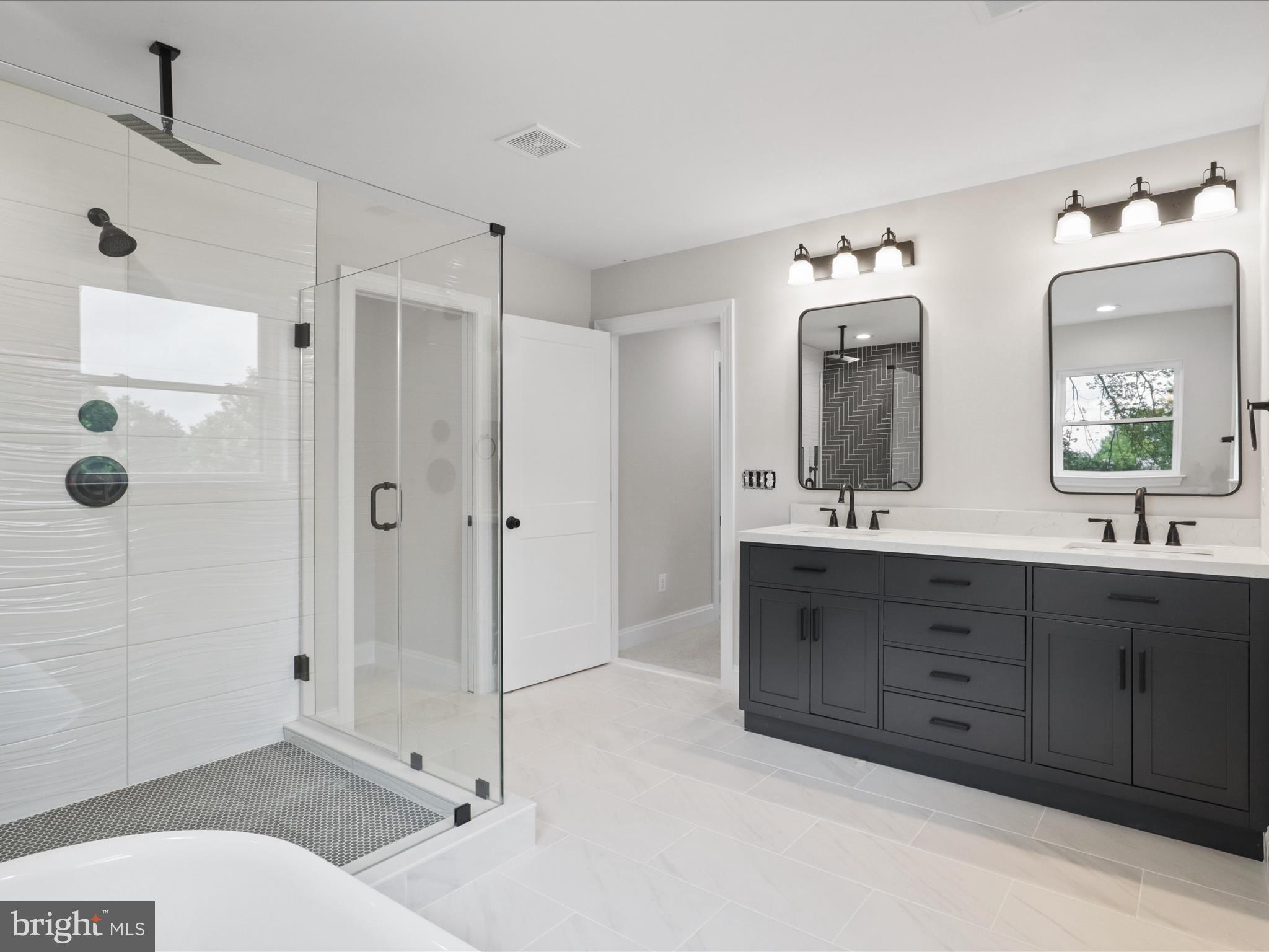 ALEXANDRA ESTATES - Residential