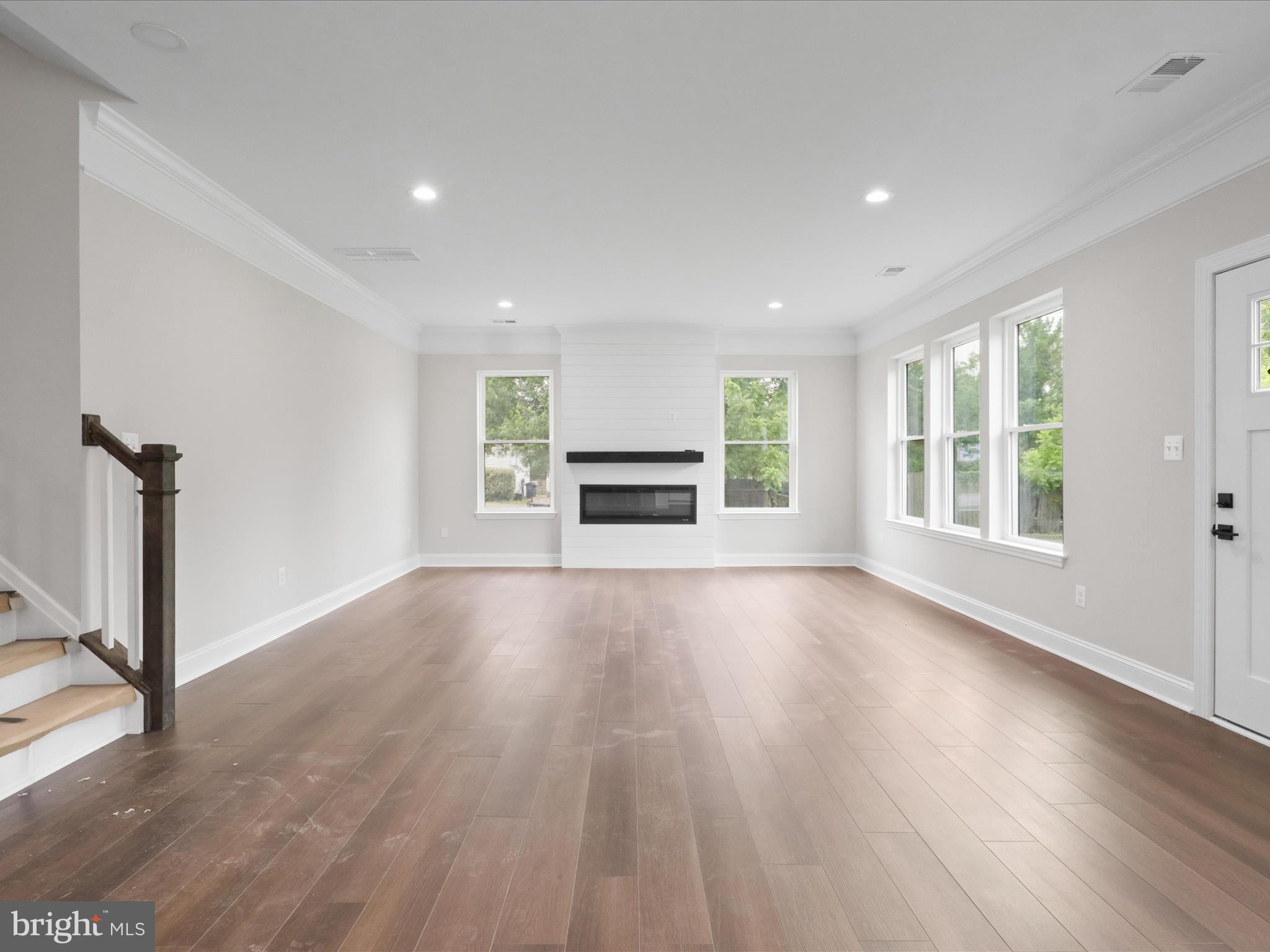 ALEXANDRA ESTATES - Residential