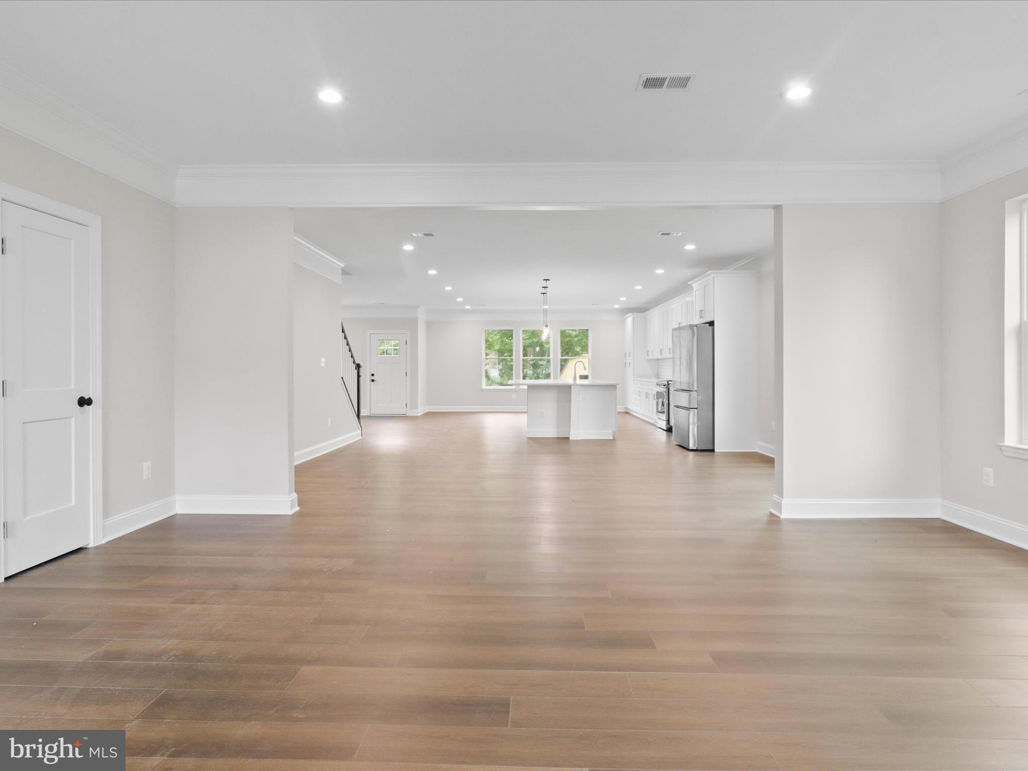 ALEXANDRA ESTATES - Residential