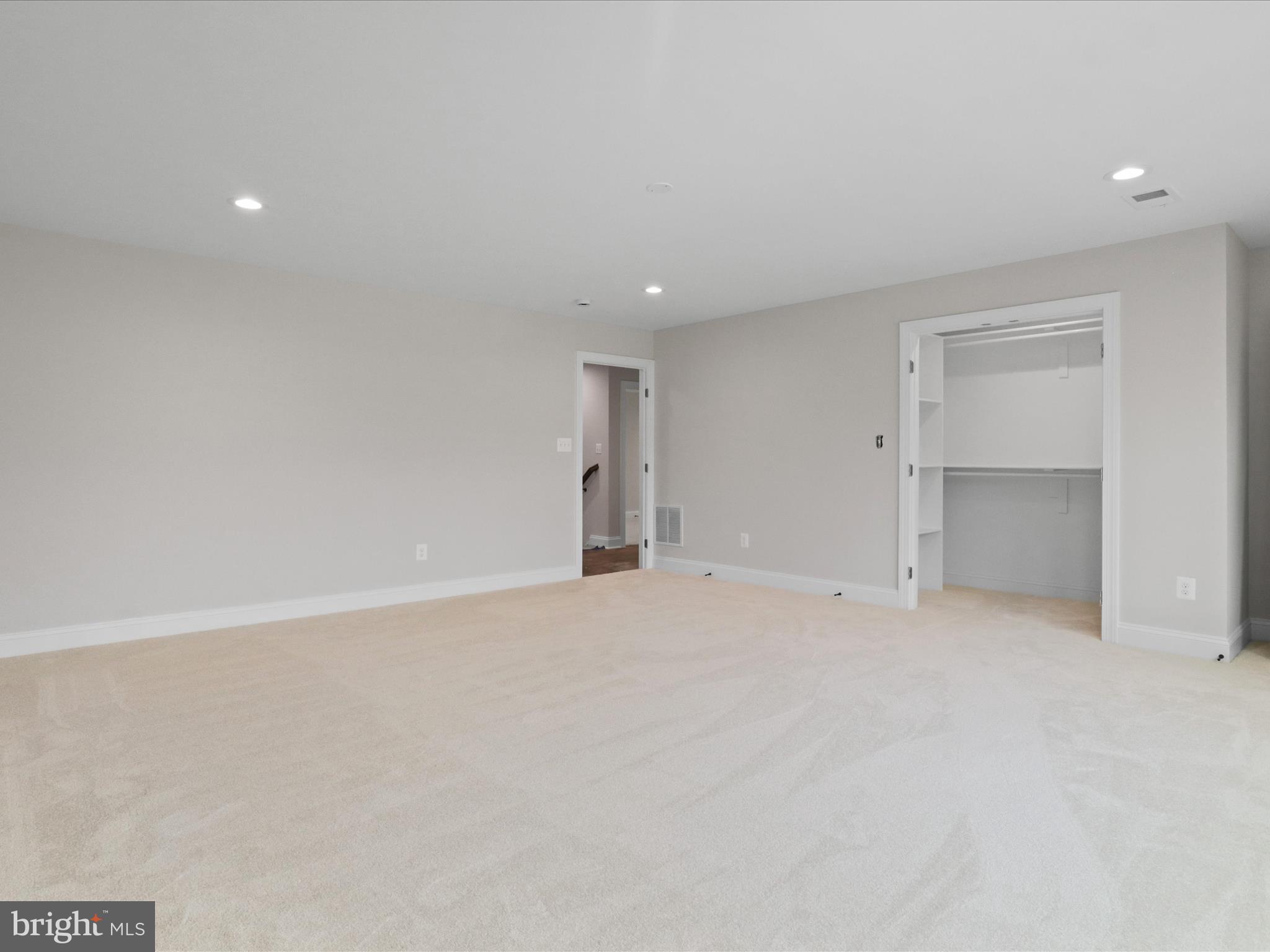 ALEXANDRA ESTATES - Residential