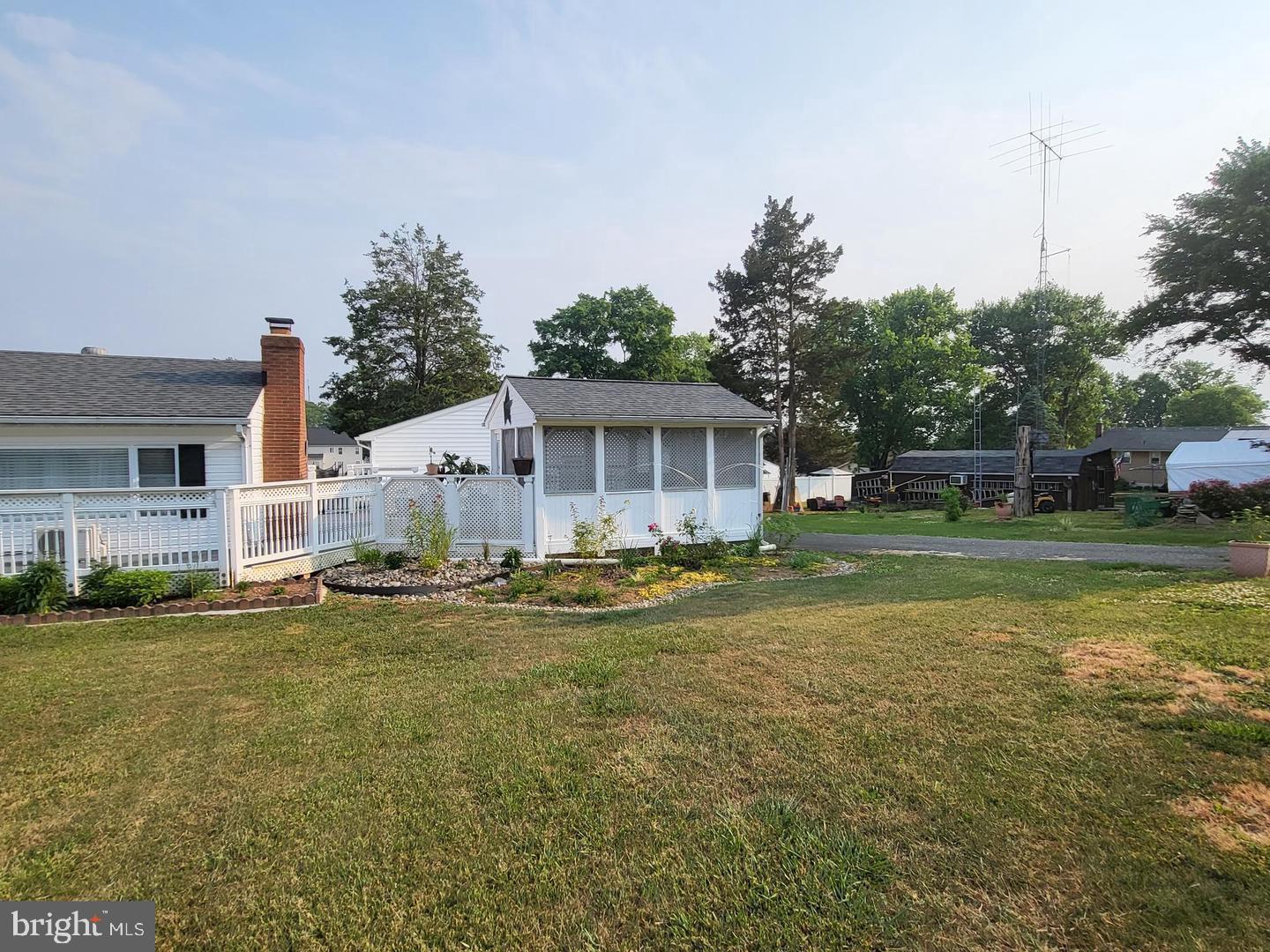 2900 SILVER SPRUCE LANE