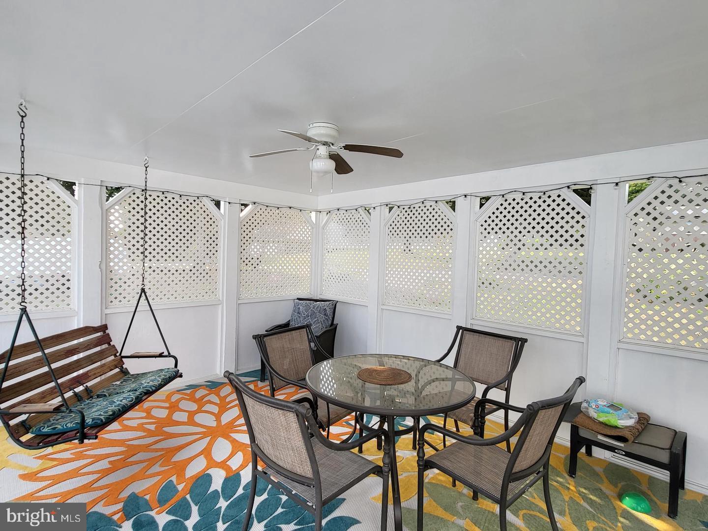 2900 SILVER SPRUCE LANE
