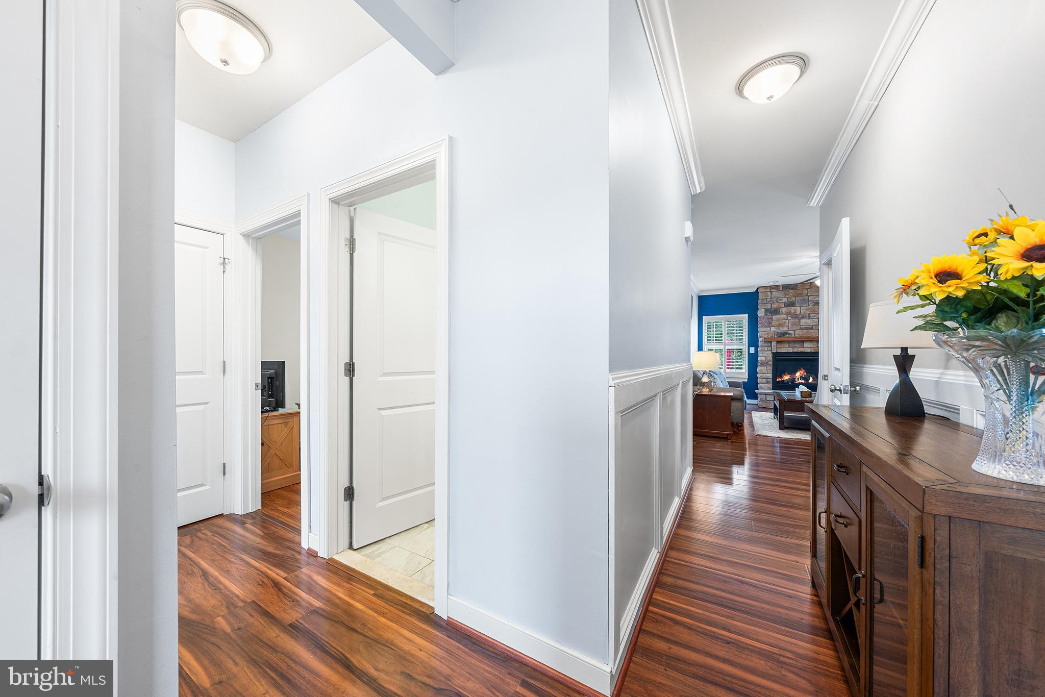 64 COOPER LANE