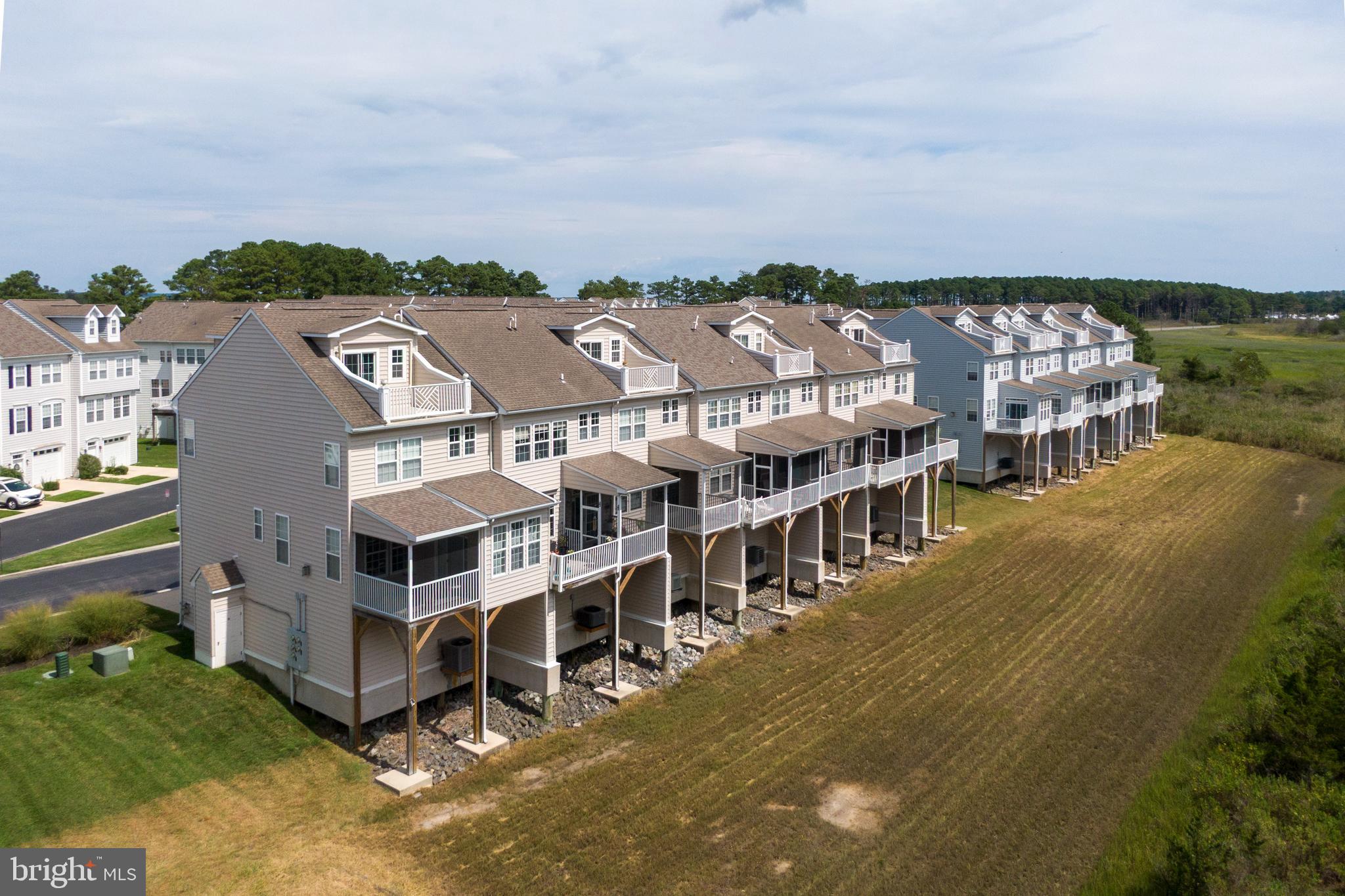 FAIRFIELD AT LONG NECK - Residential