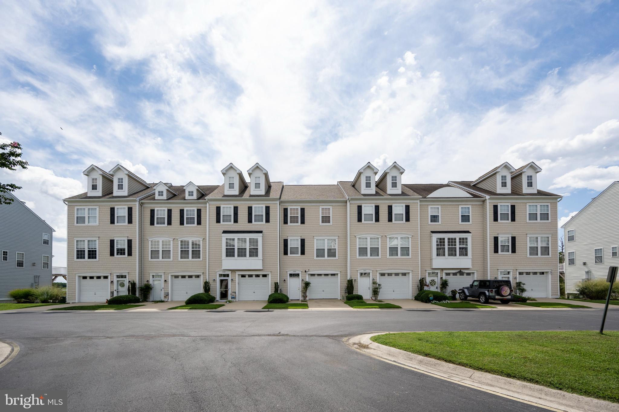 FAIRFIELD AT LONG NECK - Residential