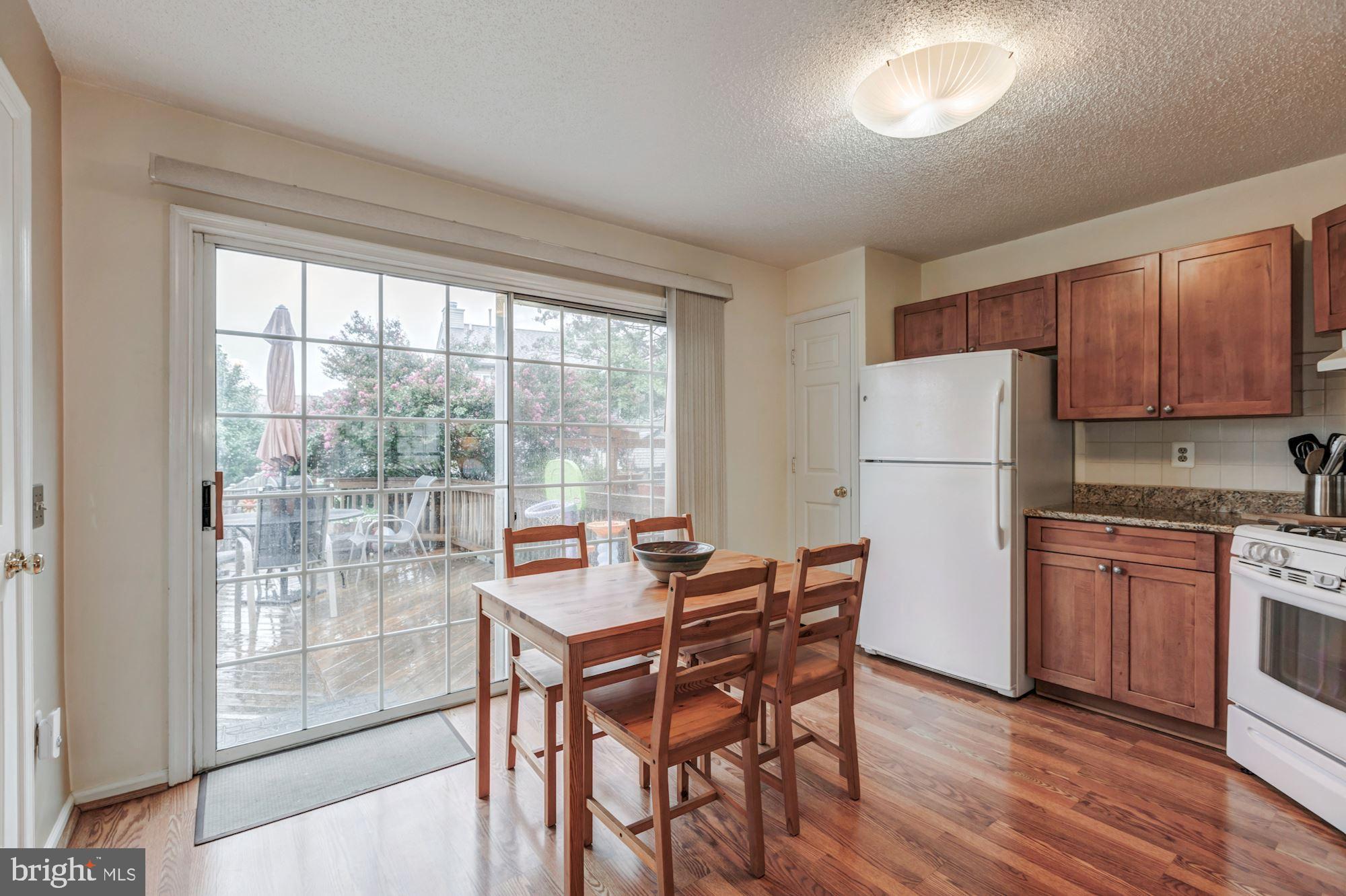 LANDSDOWNE - Residential Lease