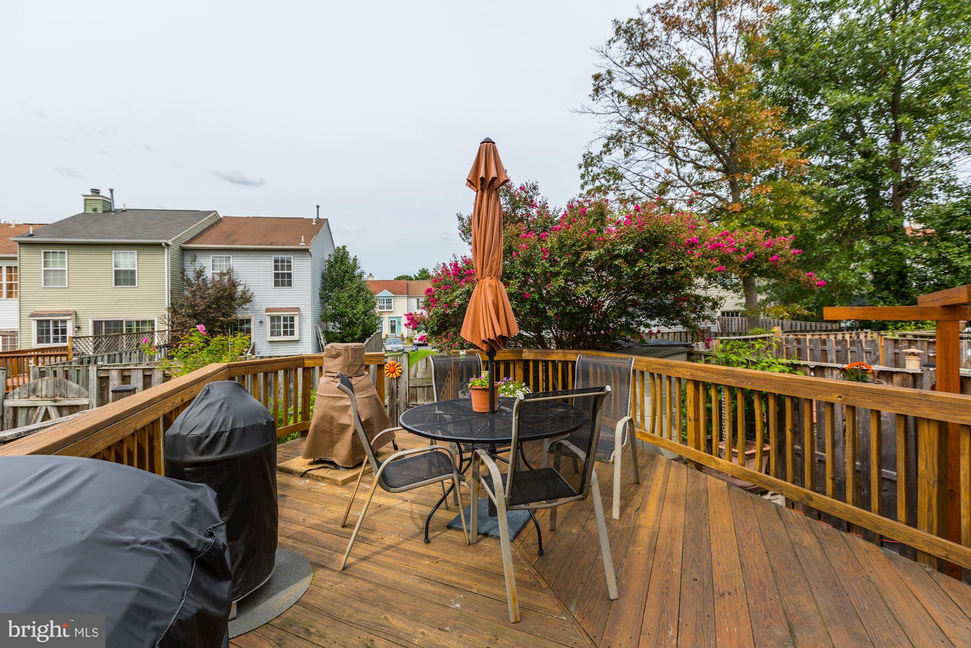 LANDSDOWNE - Residential Lease