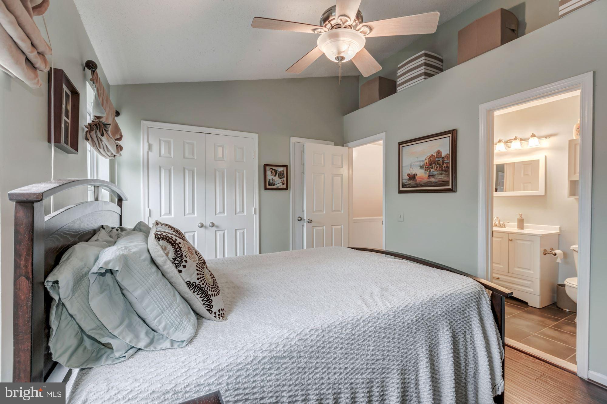 LANDSDOWNE - Residential Lease