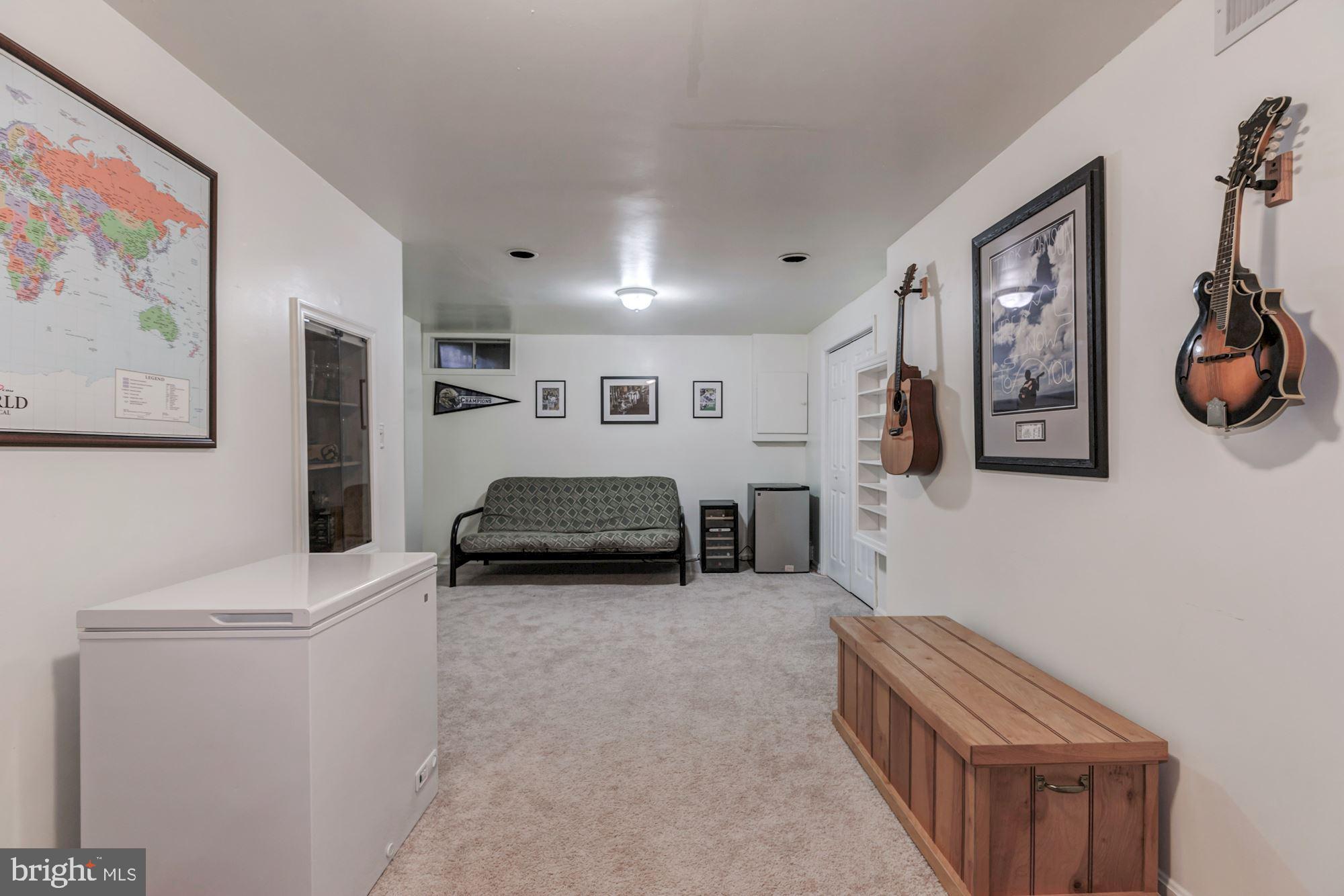 LANDSDOWNE - Residential Lease