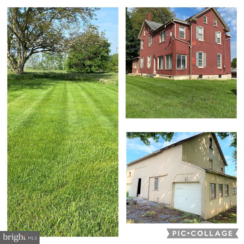 Photo of 140 EASTBROOK RD, SMOKETOWN, PA 17576 (MLS # PALA2026912)