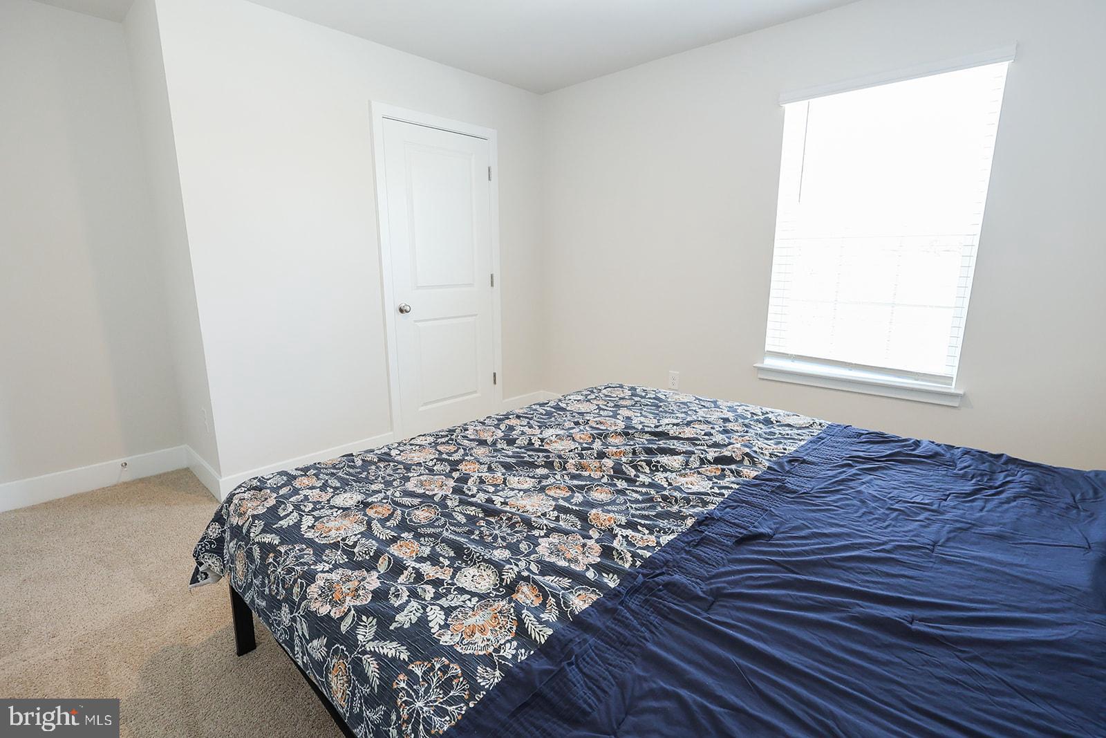 PEMBROOKE - Residential