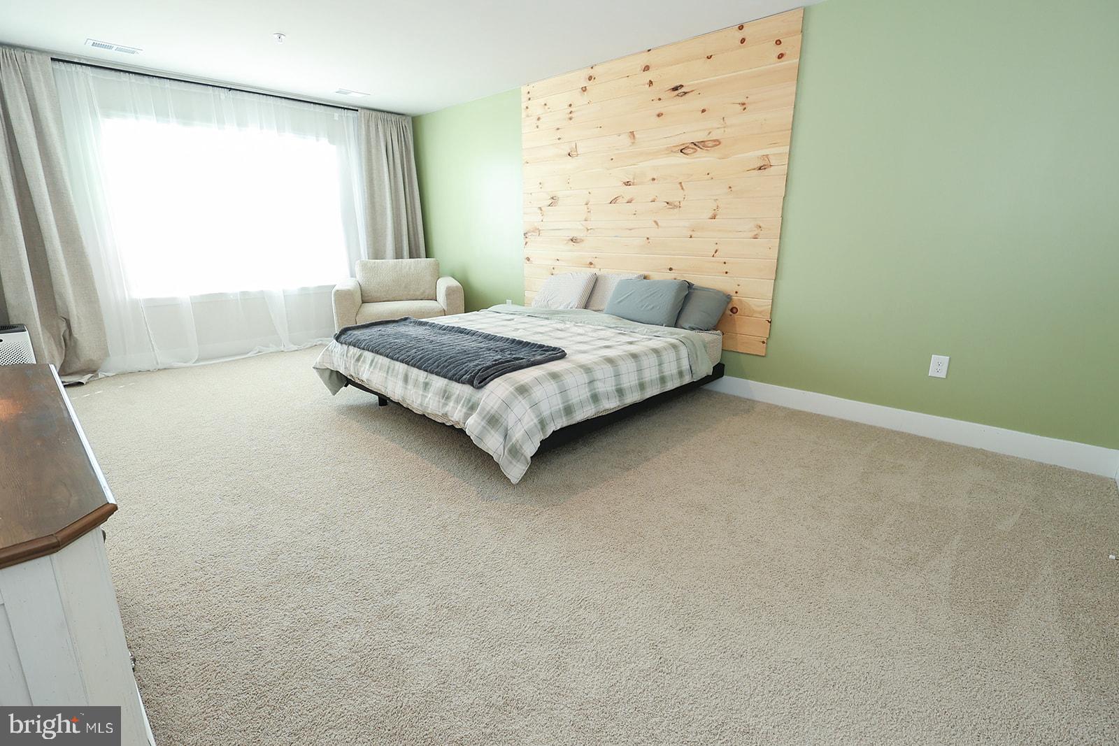 PEMBROOKE - Residential