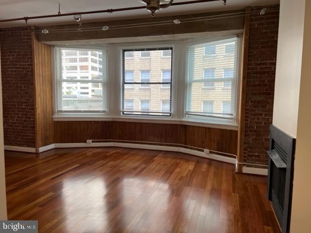 105 S 18TH STREET 4B